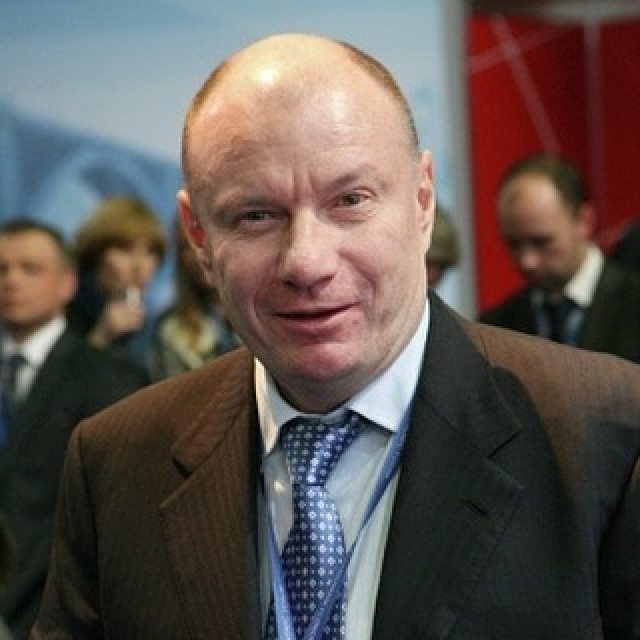 Vladimir Potanin, How The Mega-Rich Russian Oligarch Defies Western  Sanctions - Worldcrunch