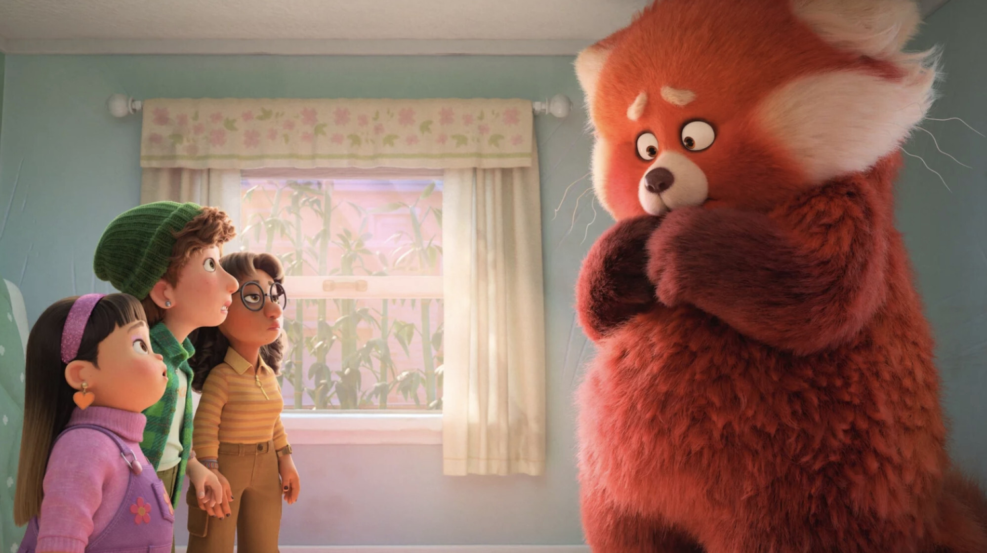 Mei is caught between wanting to live up to her mother’s expectations and spending time with her friends.