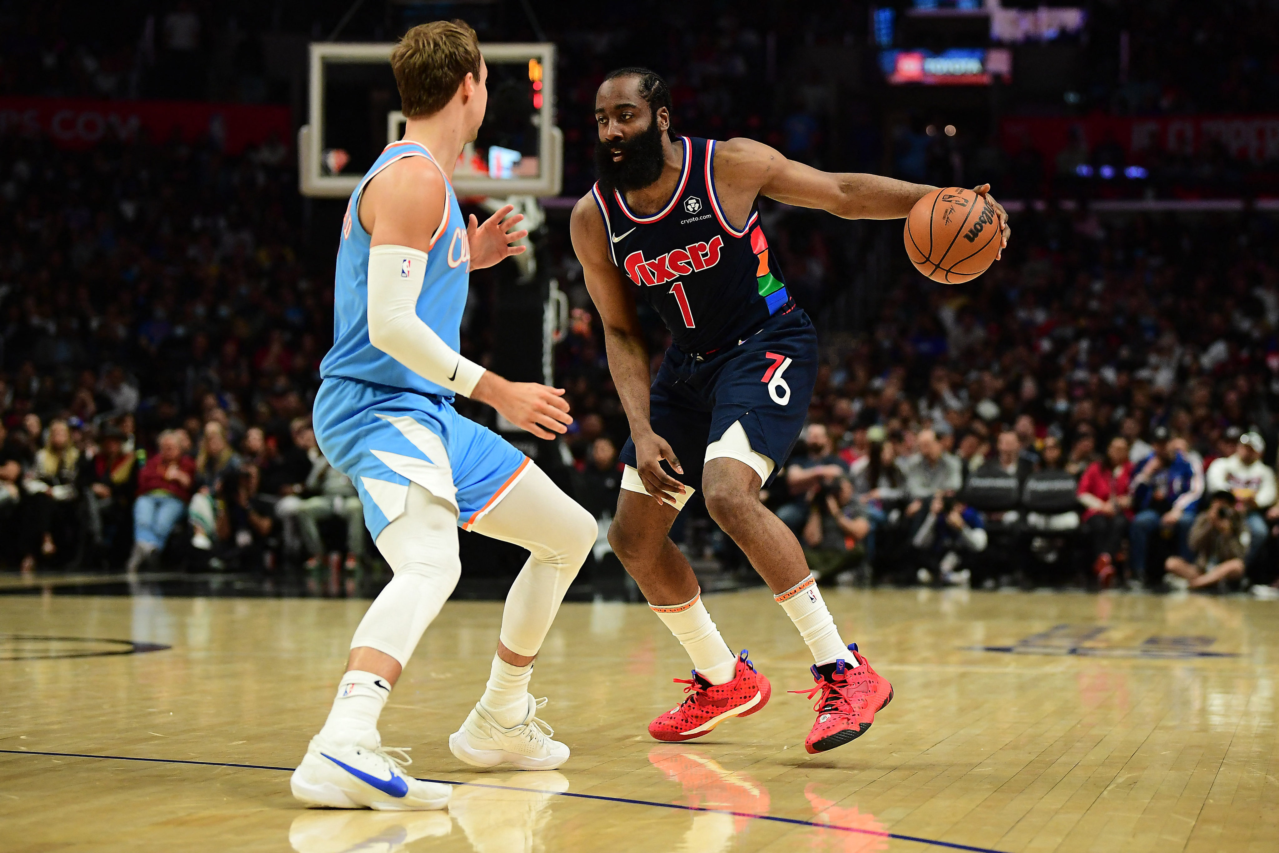 Philadelphia 76ers guard James Harden (right) goes up against Los Angeles Clippers guard Luke Kennard. Photo: Gary A. Vasquez-USA TODAY Sports