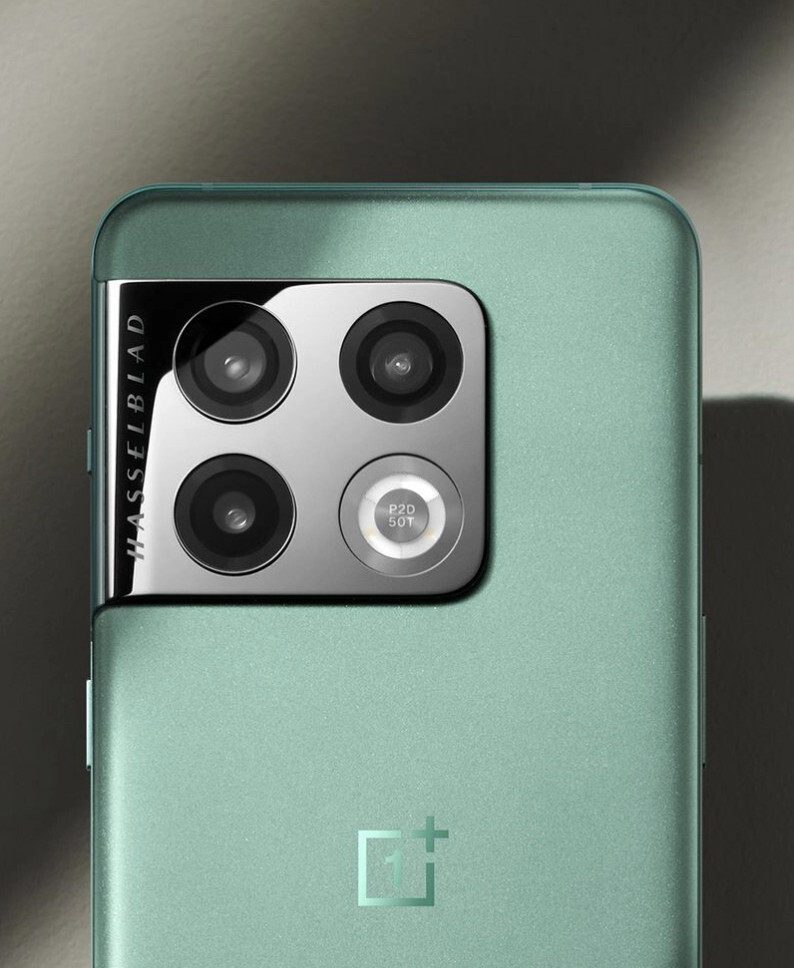 The OnePlus 10 Pro’s rear camera module. 