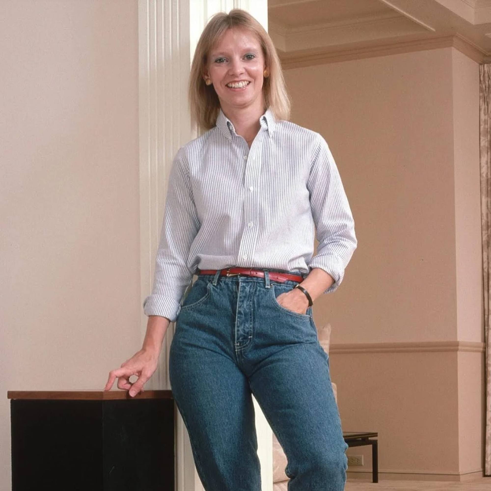 Who has Bill Gates dated? Before Melinda, the Microsoft billionaire was