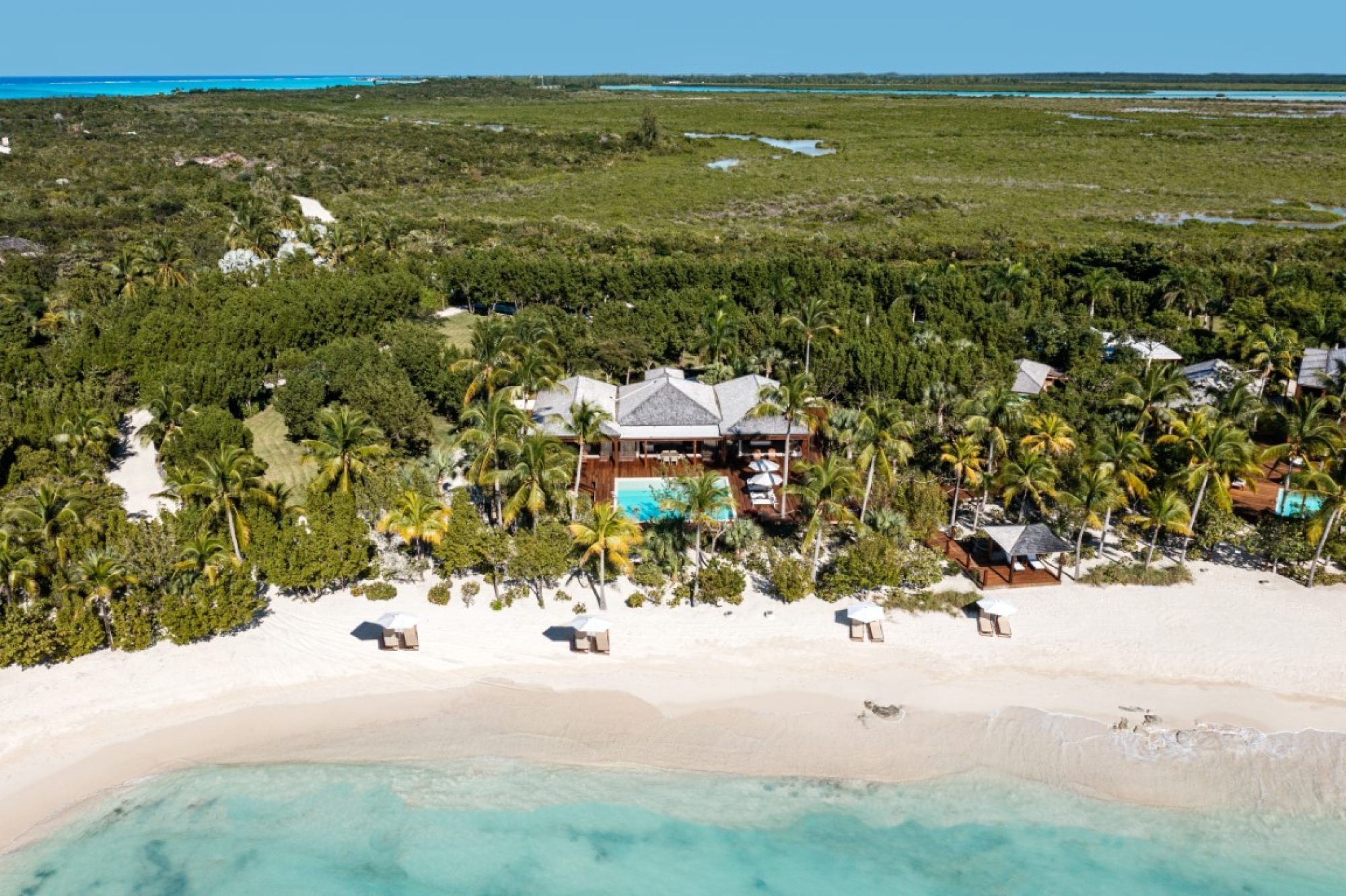 Peek into Bruce Willis’ former Turks and Caicos beachfront mansion: the