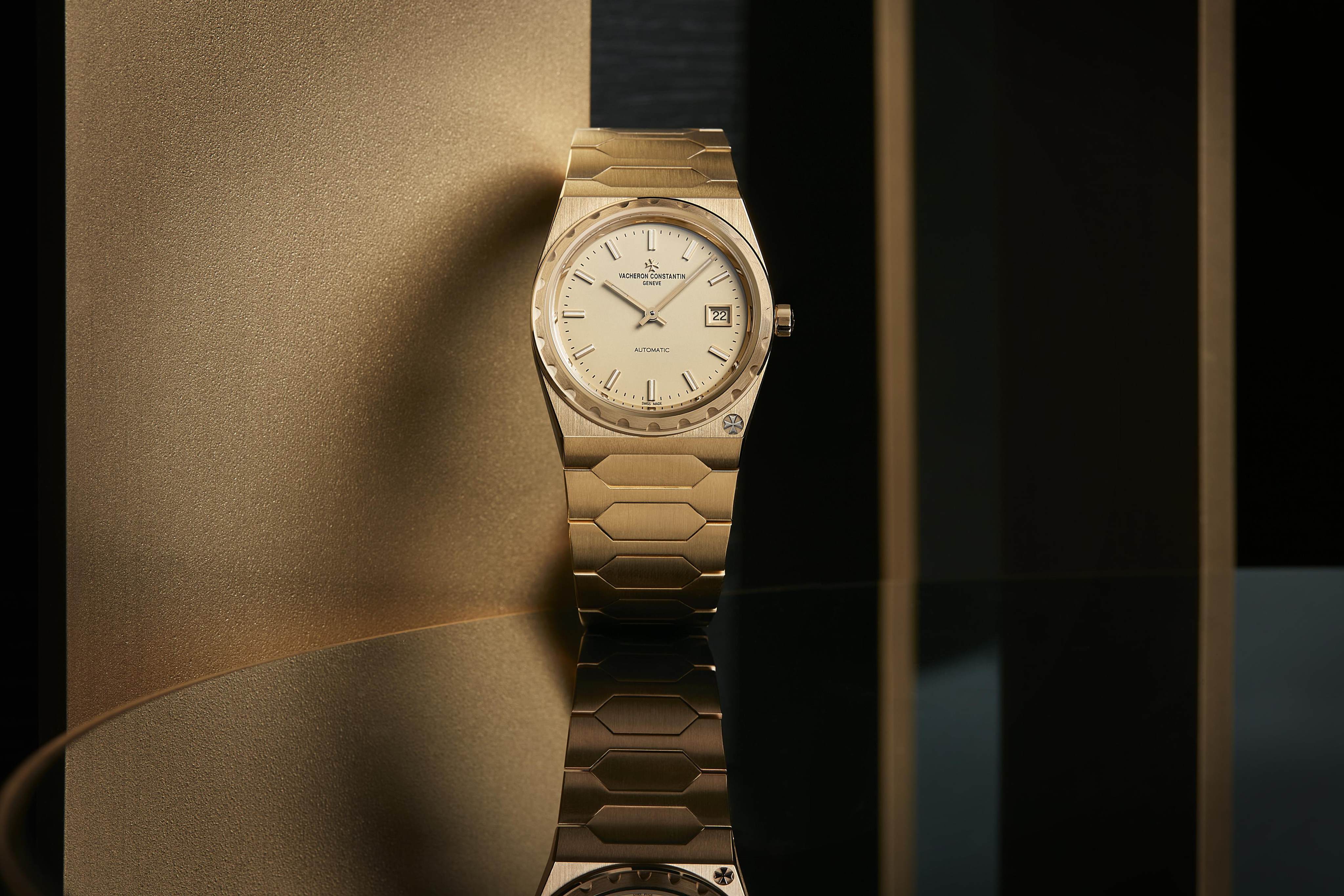For the 2022 relaunch of the 222, Vacheron Constantin opted for yellow gold. Photo: Vacheron Constantin
