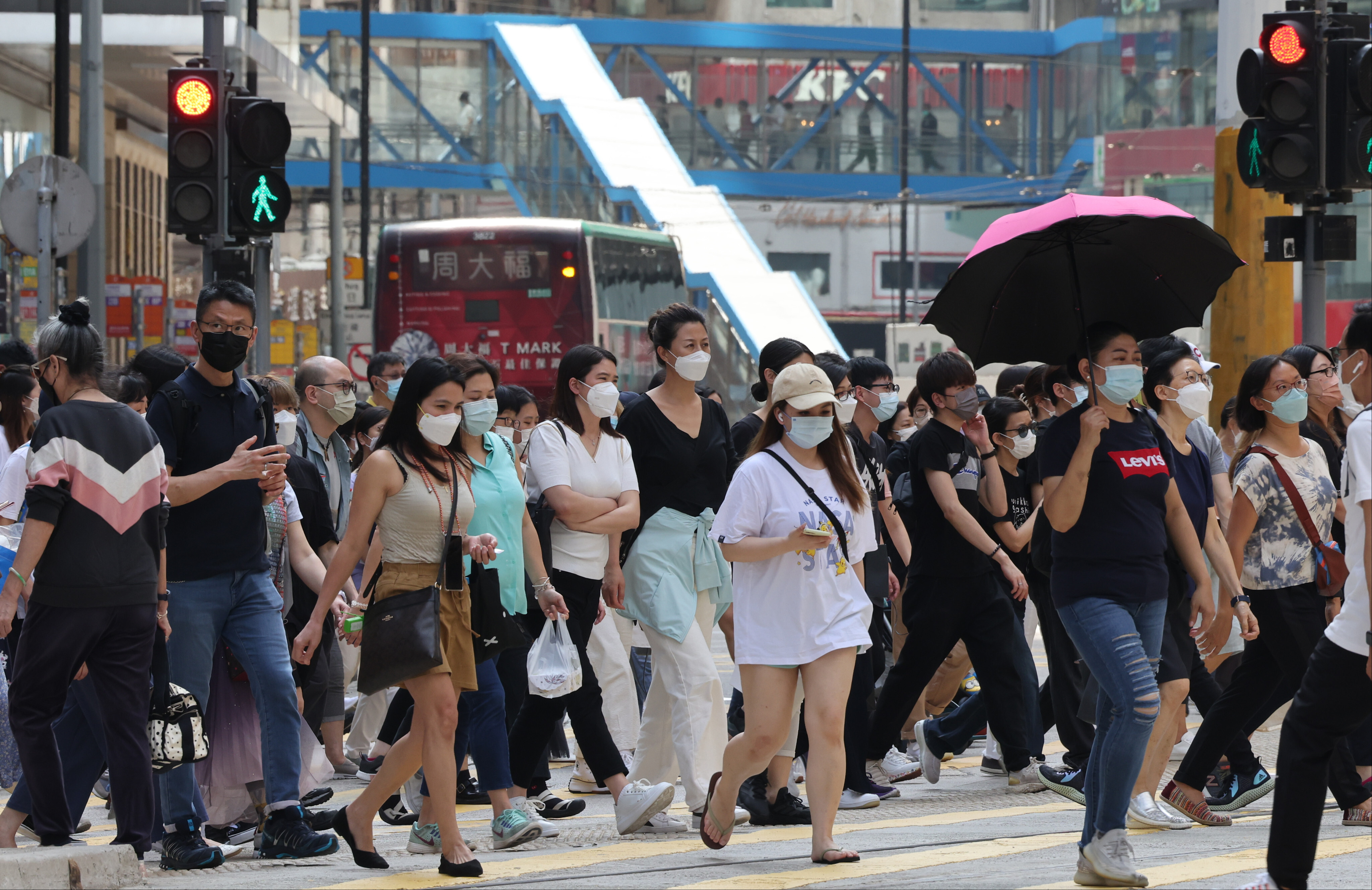 Health experts have said contact tracing could help restore quarantine-free travel to mainland China. Photo: Jelly Tse