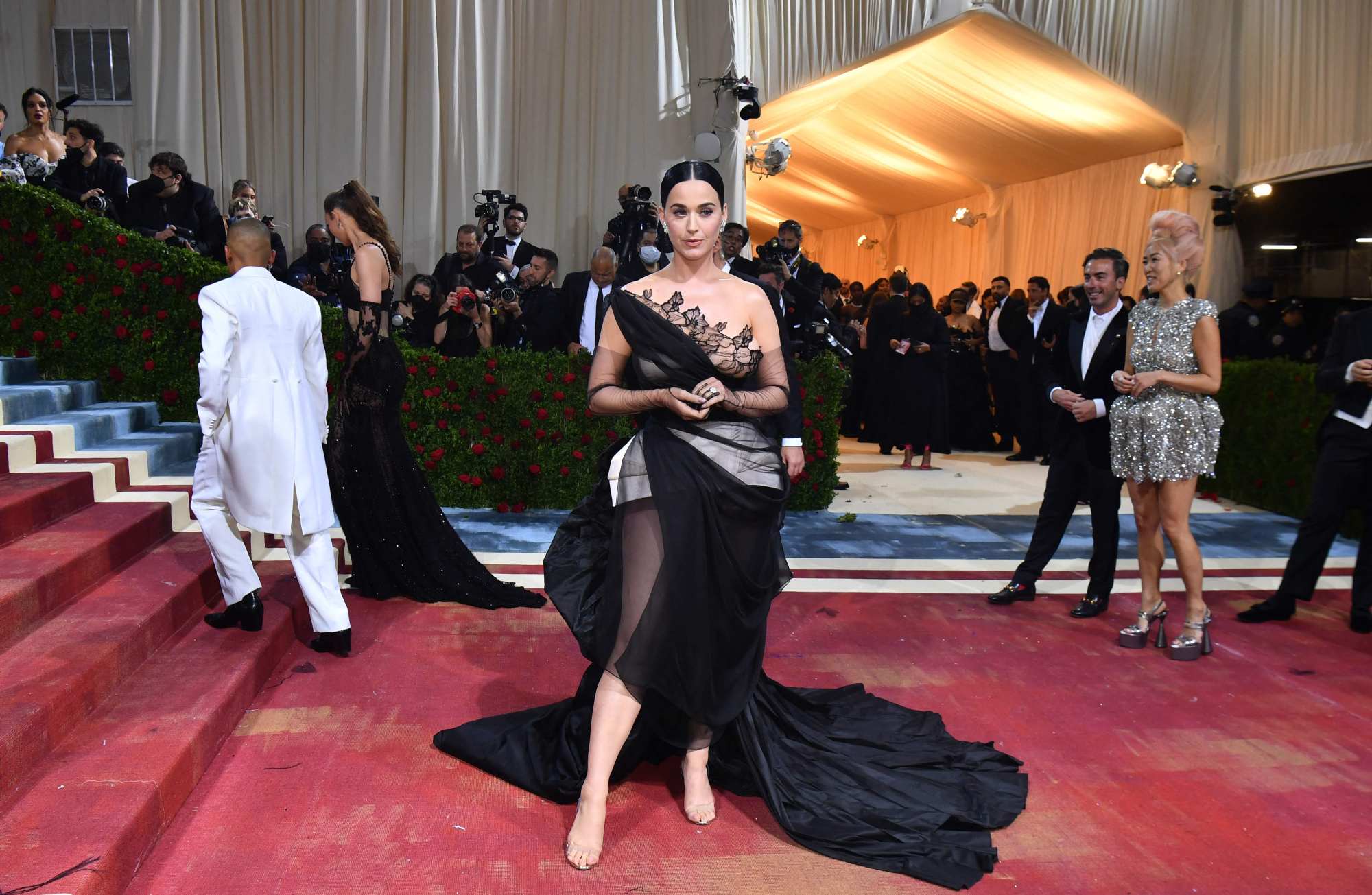 US singer Katy Perry arriving at the Met Gala 2022 in a black ensemble. Photo: AFP