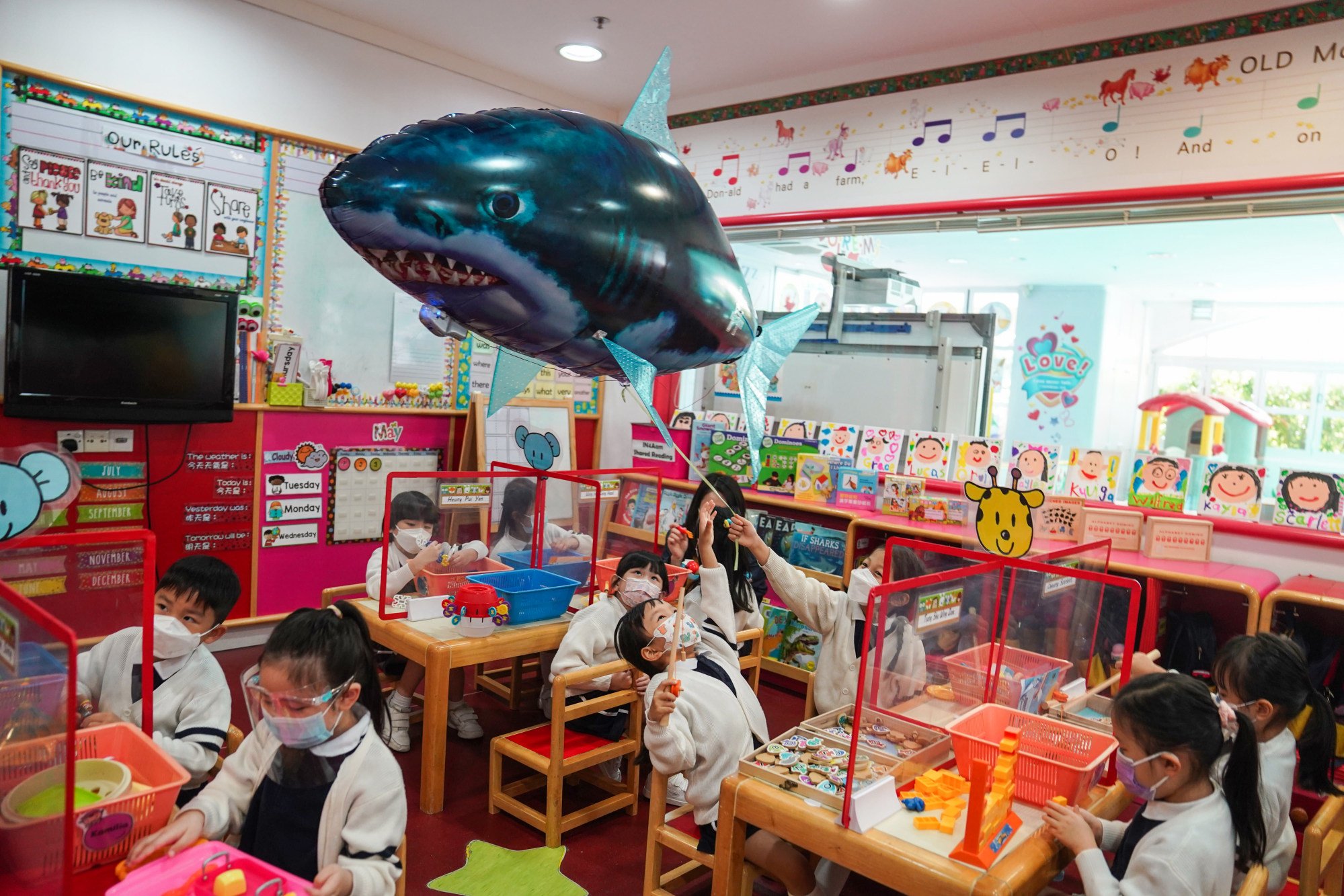 Coronavirus Hong Kong kindergartens reopen after 4month suspension