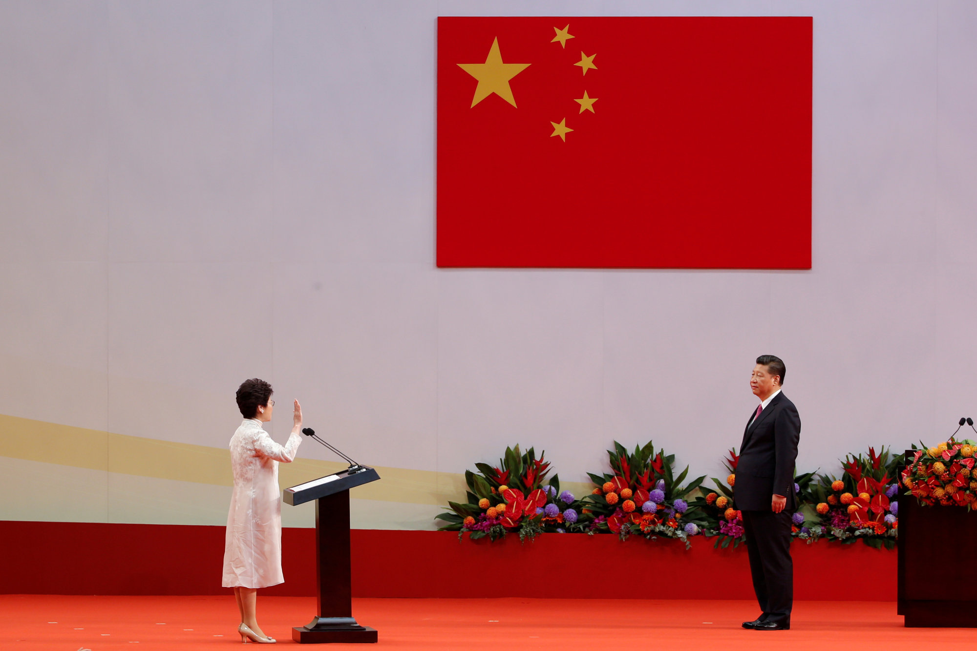 Carrie Lam takes her oath in front of President Xi Jinping in 2017. Photo: Reuters