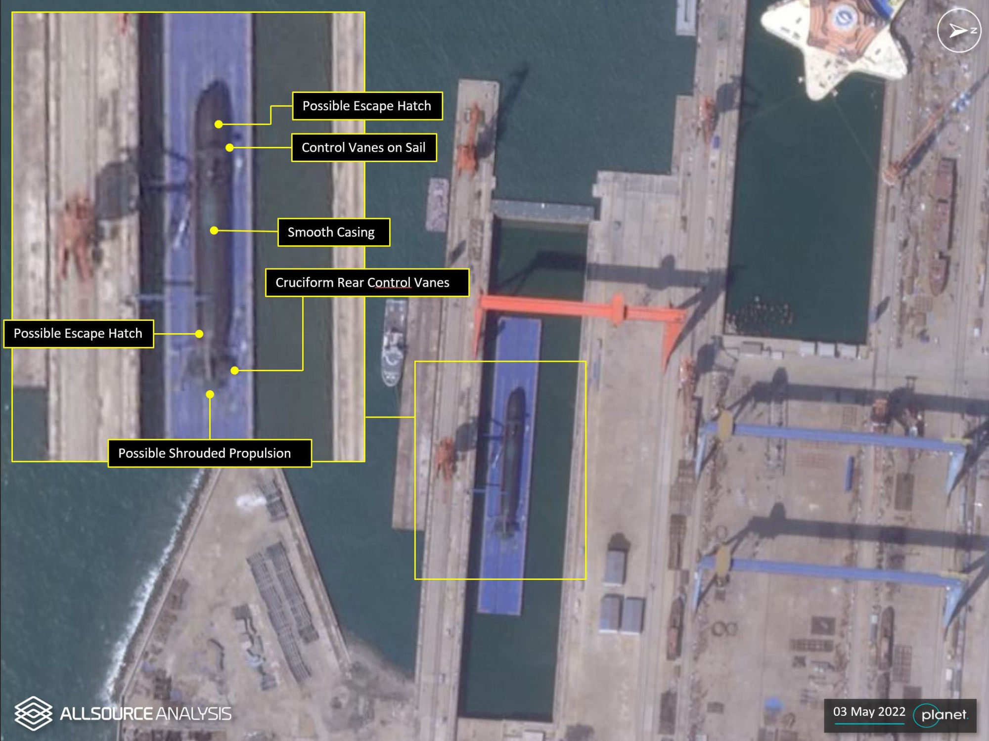 Satellite images of Chinese nuclear submarine being built