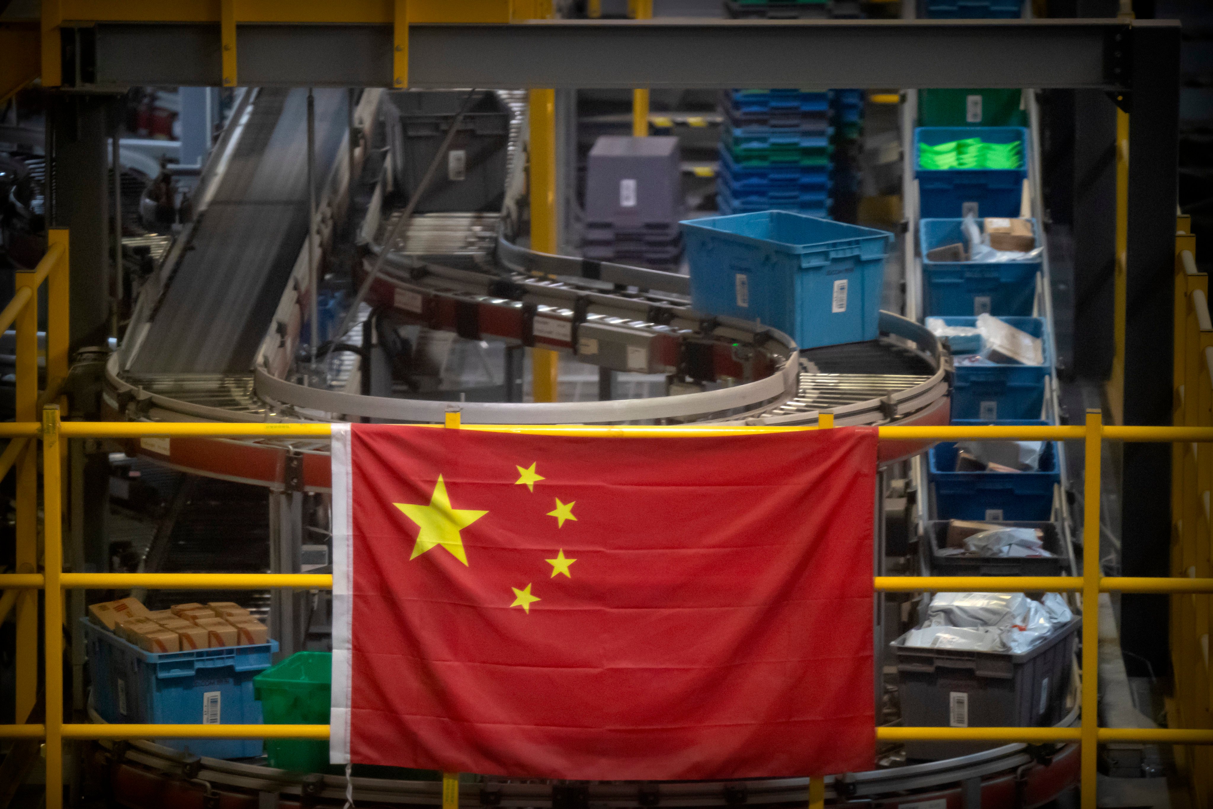 As China sticks to its zero-Covid policy, there are growing concerns over supply-chain disruptions, a mass exodus of foreign staff, and travel restrictions. Photo: AP