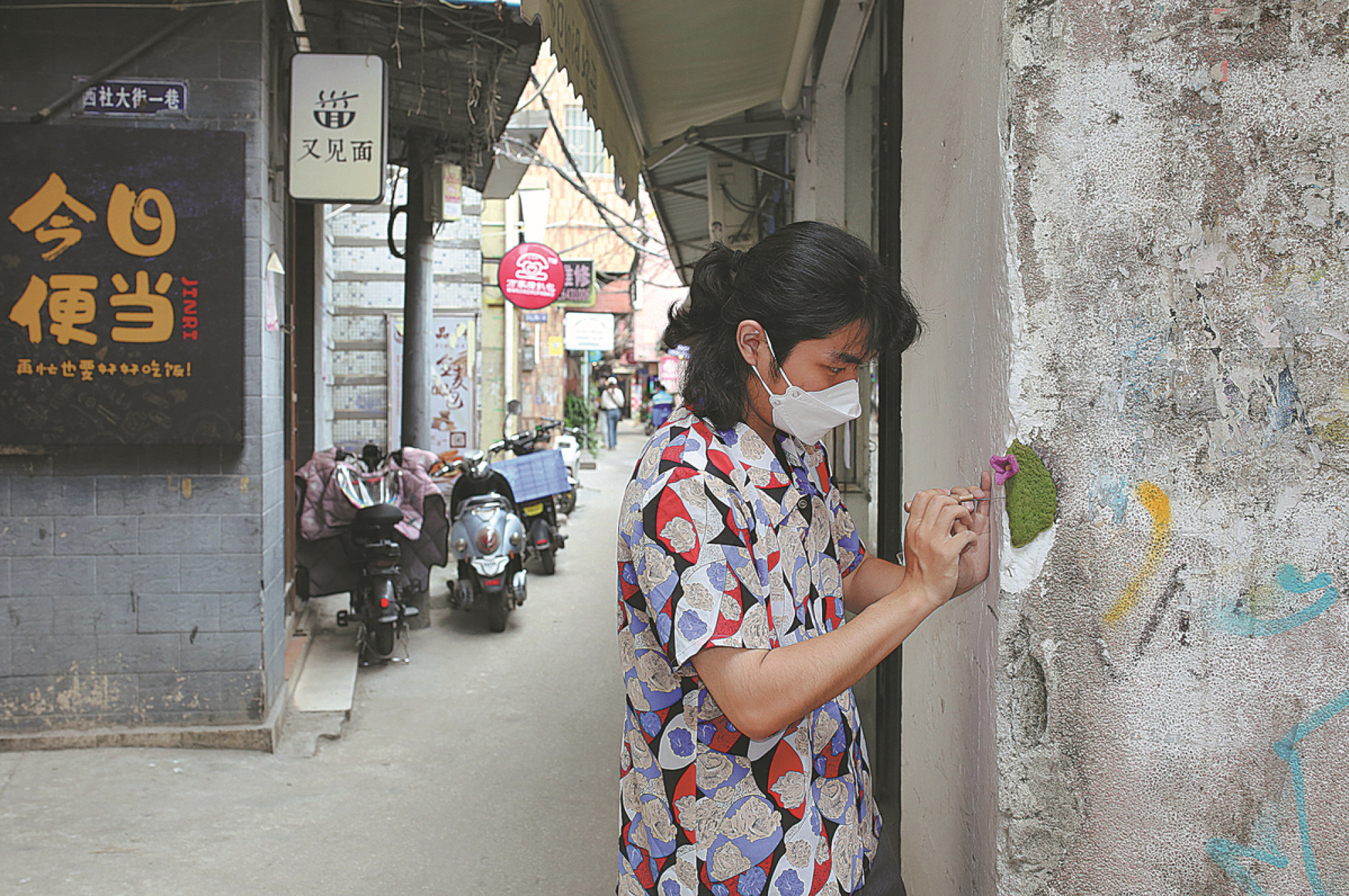 Luo Shengtian began his project when a fellow student told him to ‘think outside the box’. Photo: China Daily