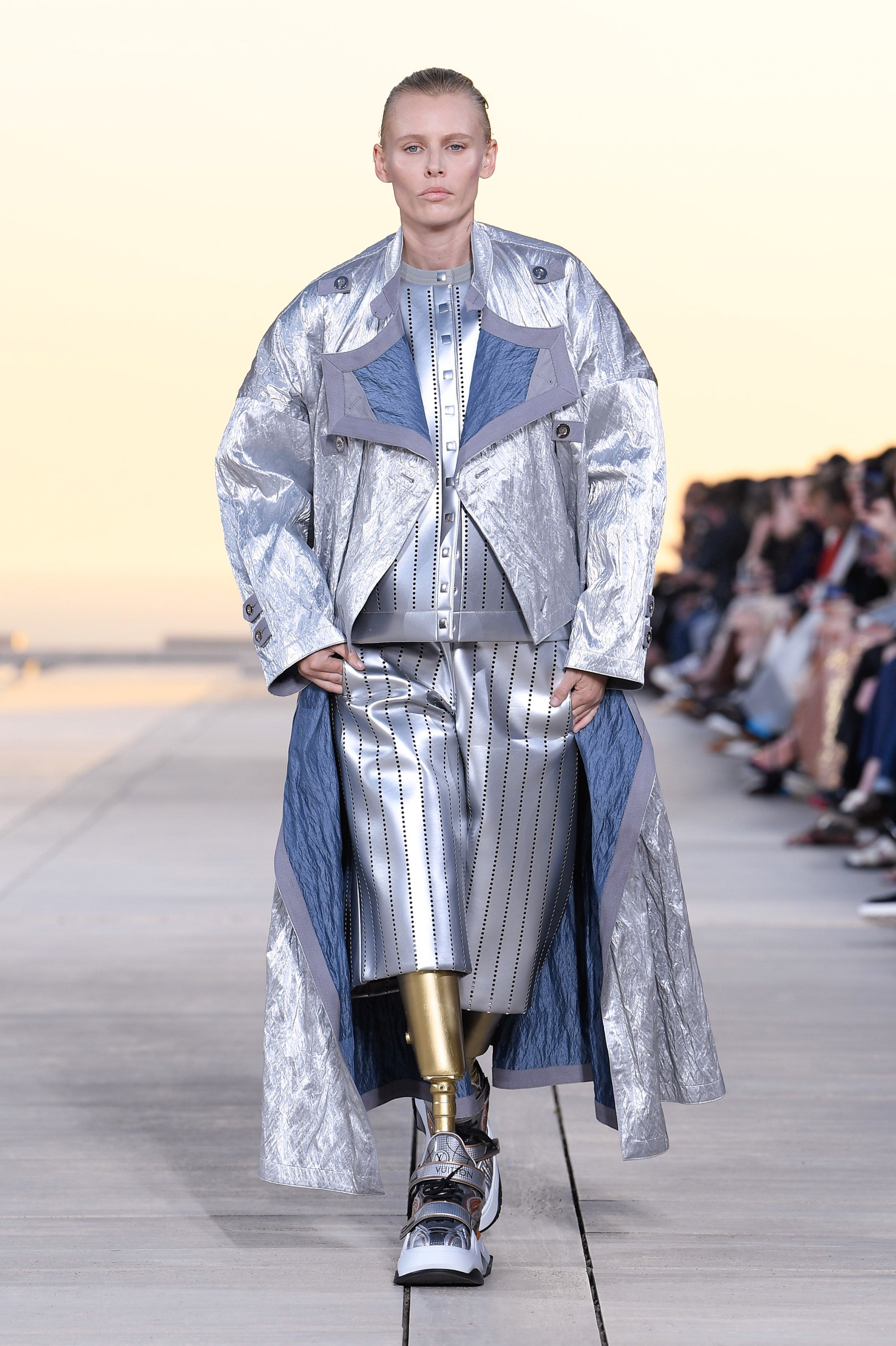 Maude Apatow attends Louis Vuitton's 2023 Cruise Show at Salk Institute for  Biological Studies in San