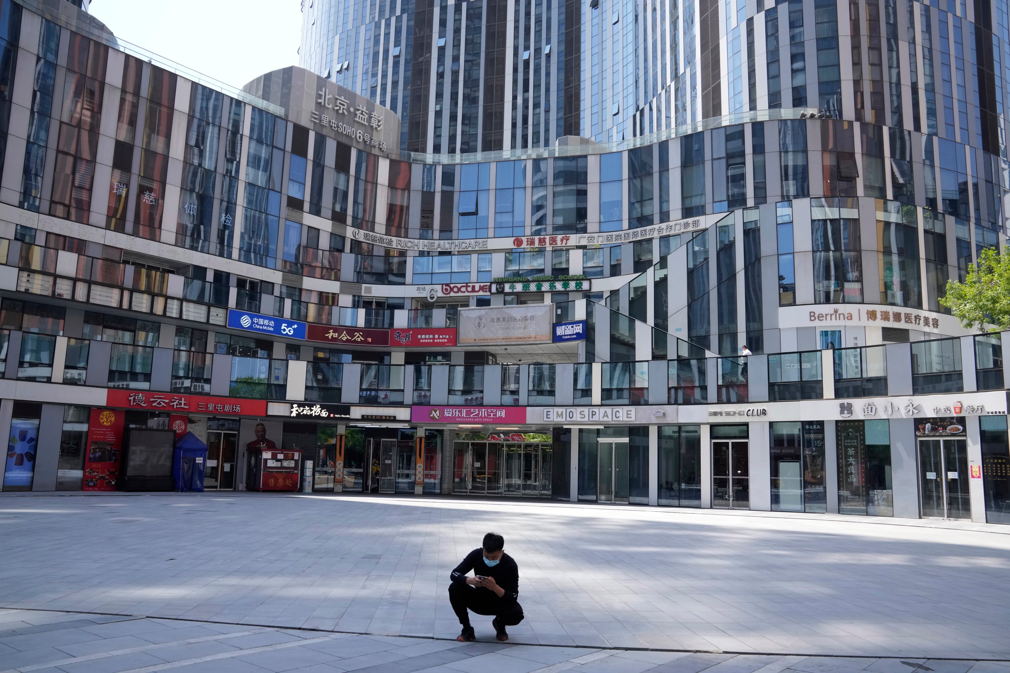 An empty shopping centre in Beijing. There are more than 5,100 Airbnb owners in Beijing, and their earnings have plummeted along with international visitor arrivals in China’s capital. Photo: AP