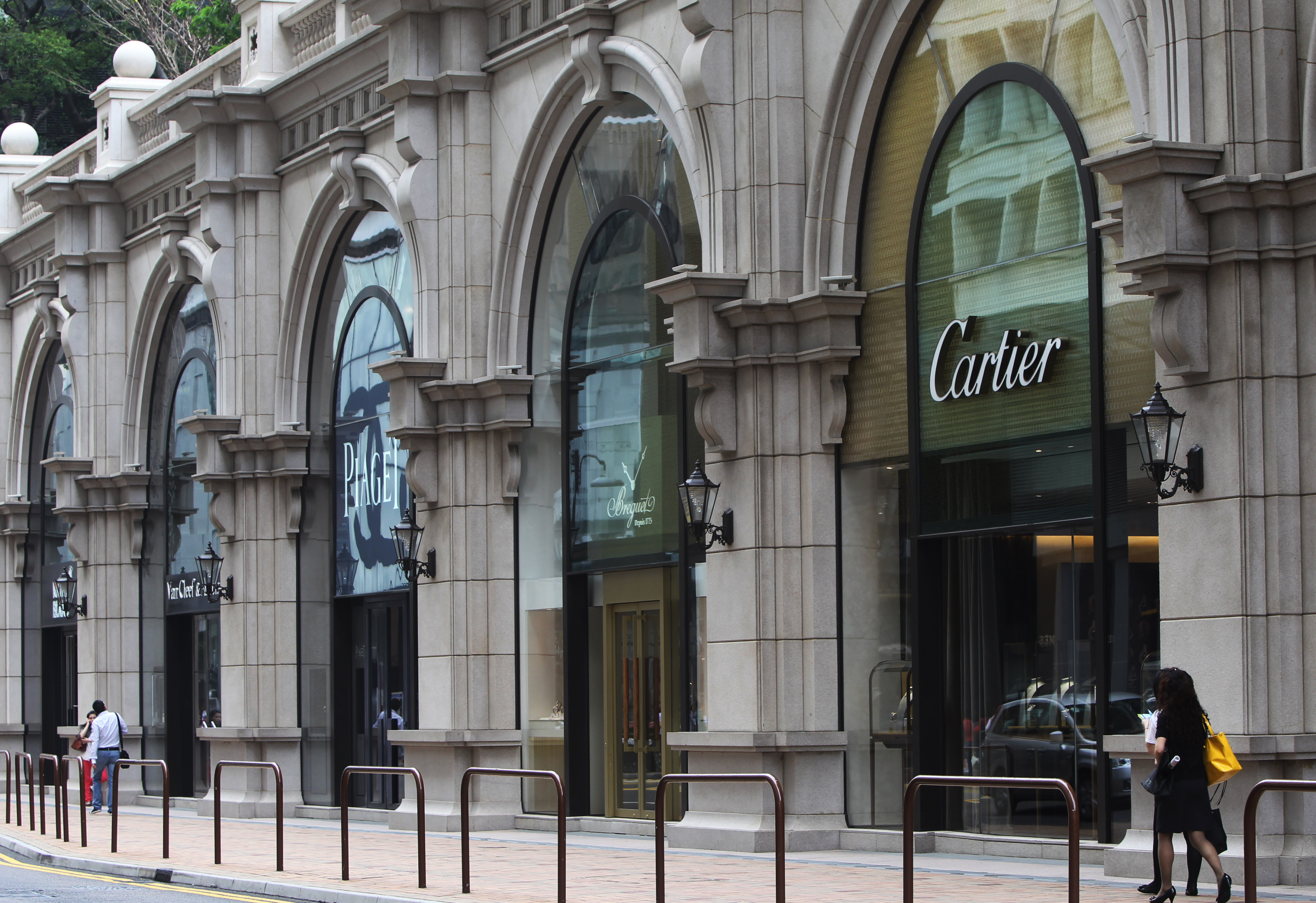 Cartier – whose location on Canton Road, Tsim Sha Tsui in Hong Kong is pictured here – has had a shortage of timepieces recently. Photo: David Wong