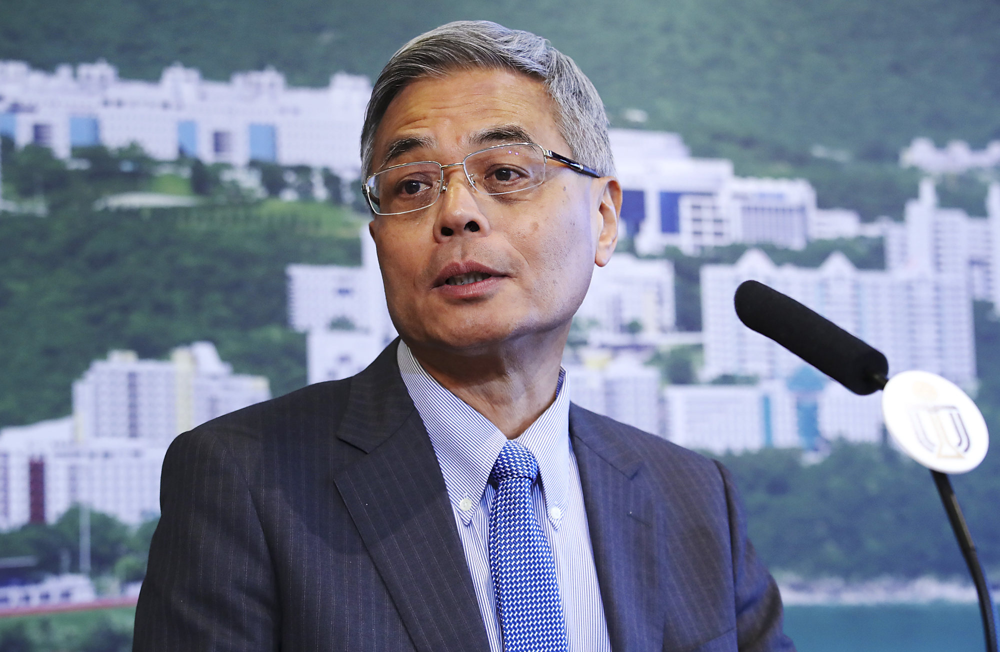 Professor Wei Shyy is stepping down before his contract ends. Photo: Edward Wong