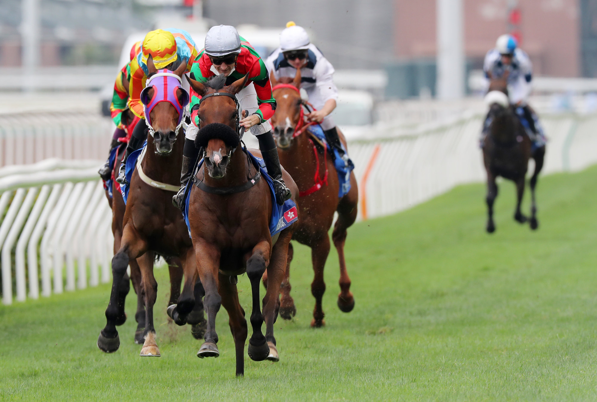 Russian Emperor surges to victory in the Champions & Chater Cup.