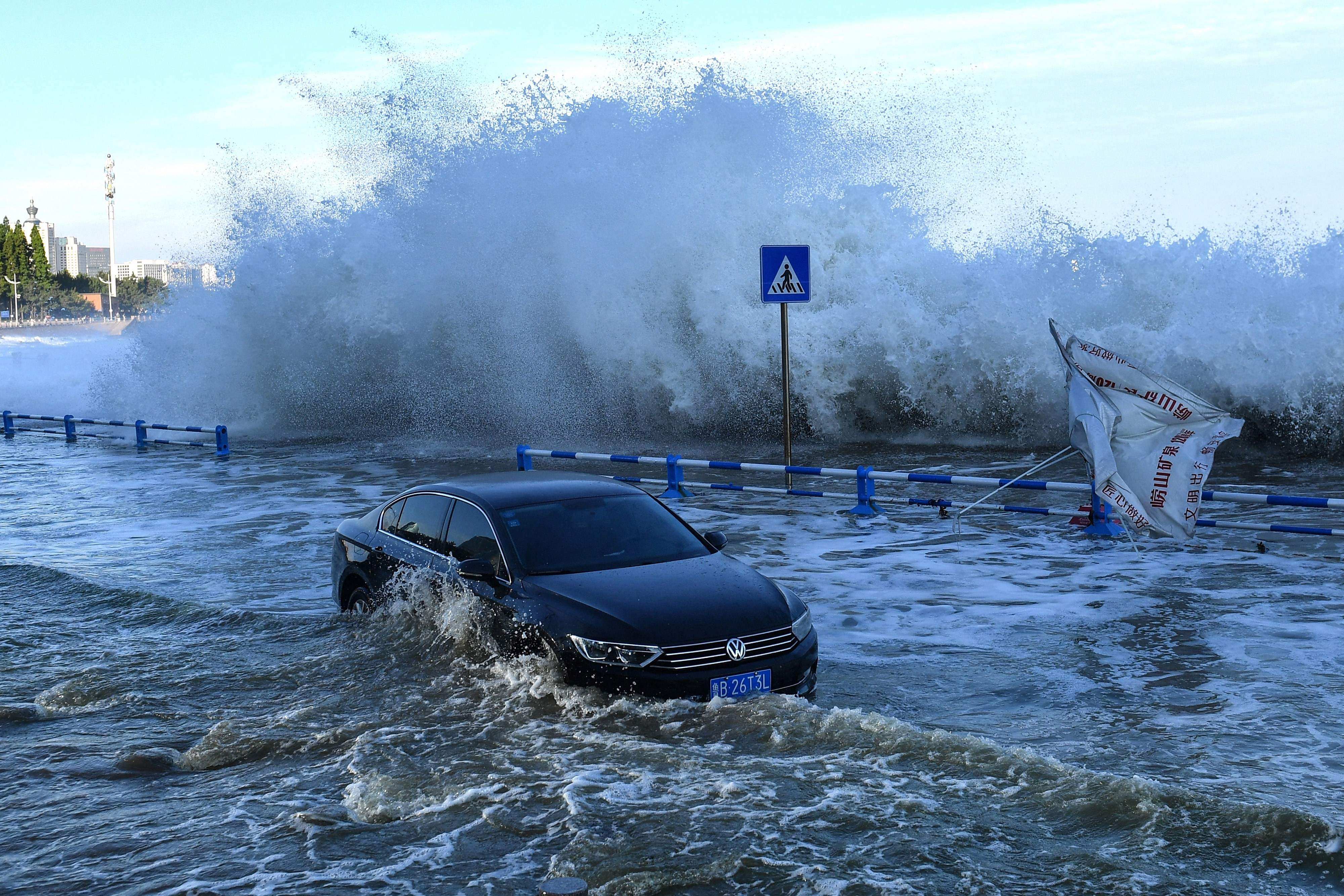 Sea levels are expected to continue rising for centuries as polar ice sheets will keep melting due to warmer seas caused by excessive carbon emissions. Photo: AFP