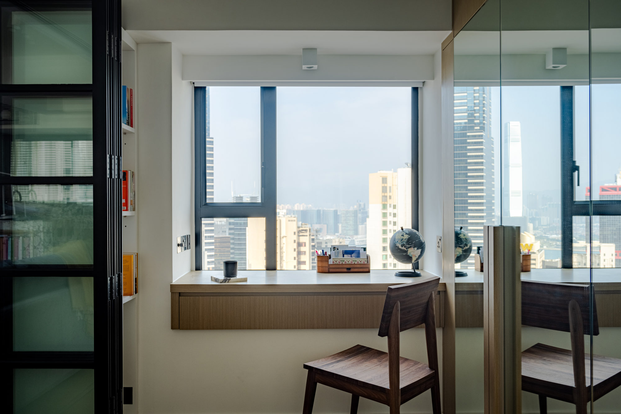 How a 500 sq ft Hong Kong apartment renovation took it from 3 bedrooms ...