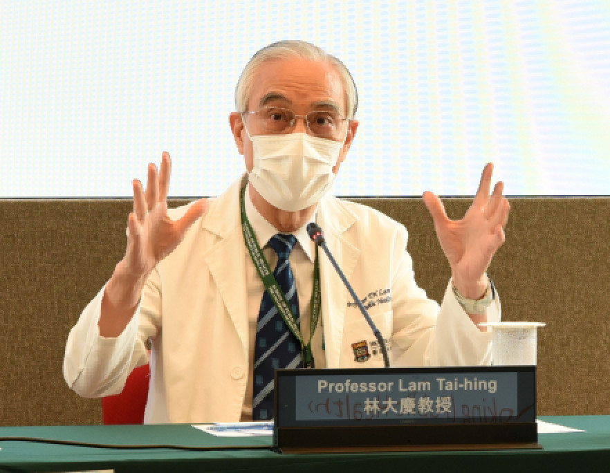 Lam Tai-hing, chair professor in community health at the University of Hong Kong, says the 2007 ban on smoking indoors at work and in public places has helped reduce the number of smokers in the city.