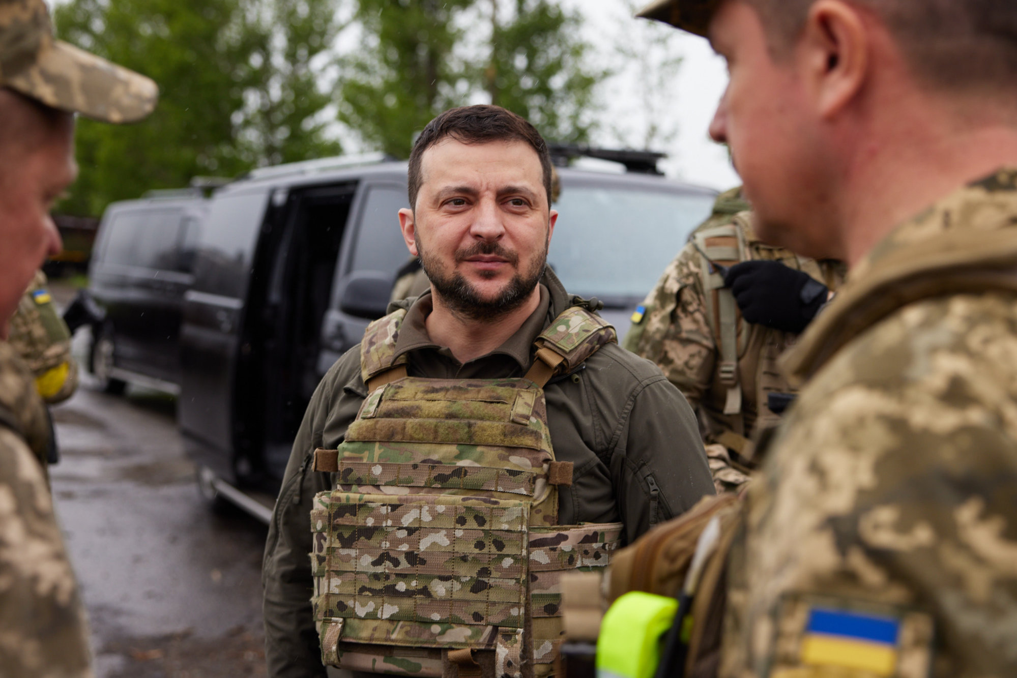 Russia controls fifth of Ukraine, Zelensky says as war enters 100th day ...