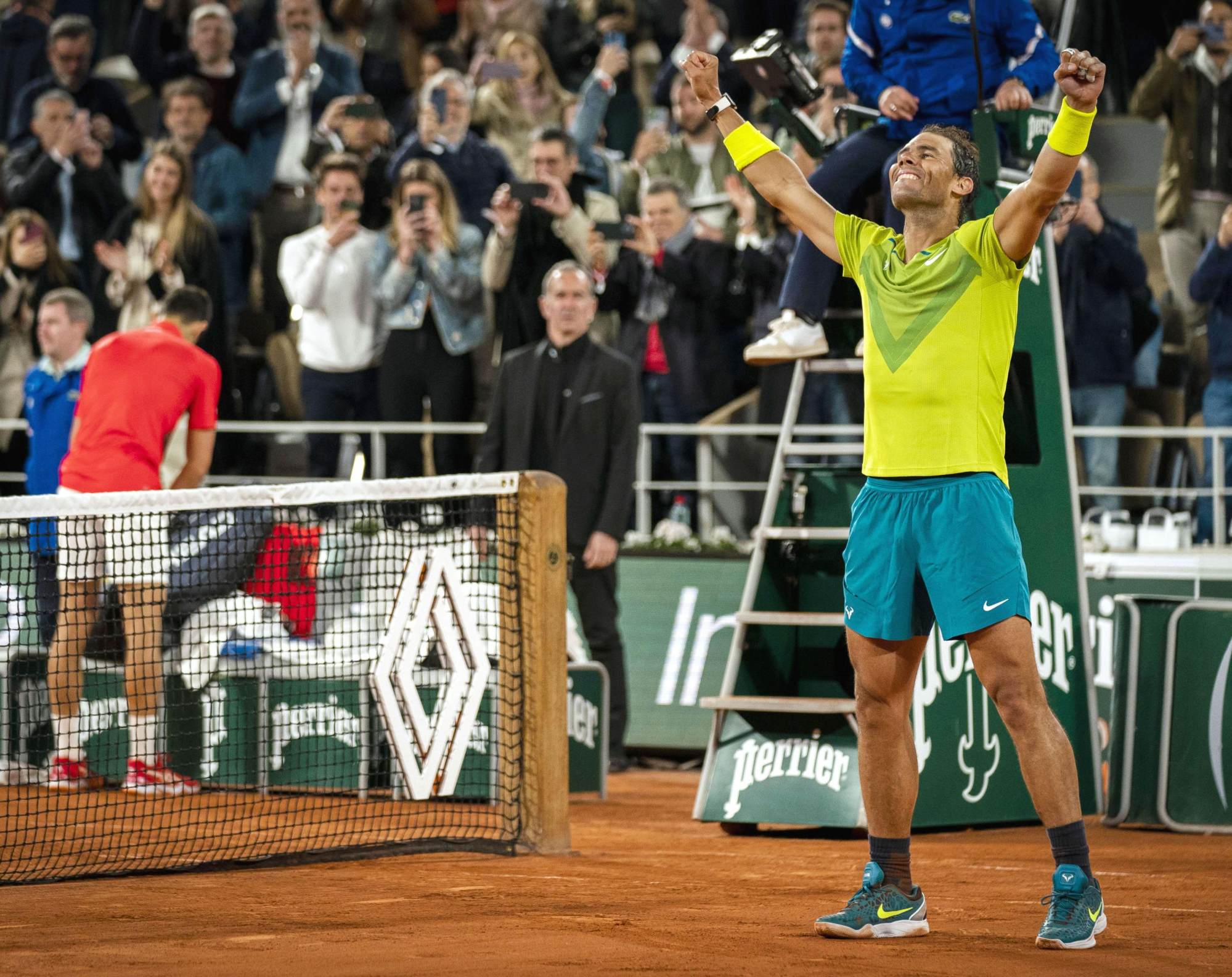 Rafael Nadal celebrates after winning his quarter final match against Serbia’s Novak Djokovic at the French Open. Photo: Kyodo