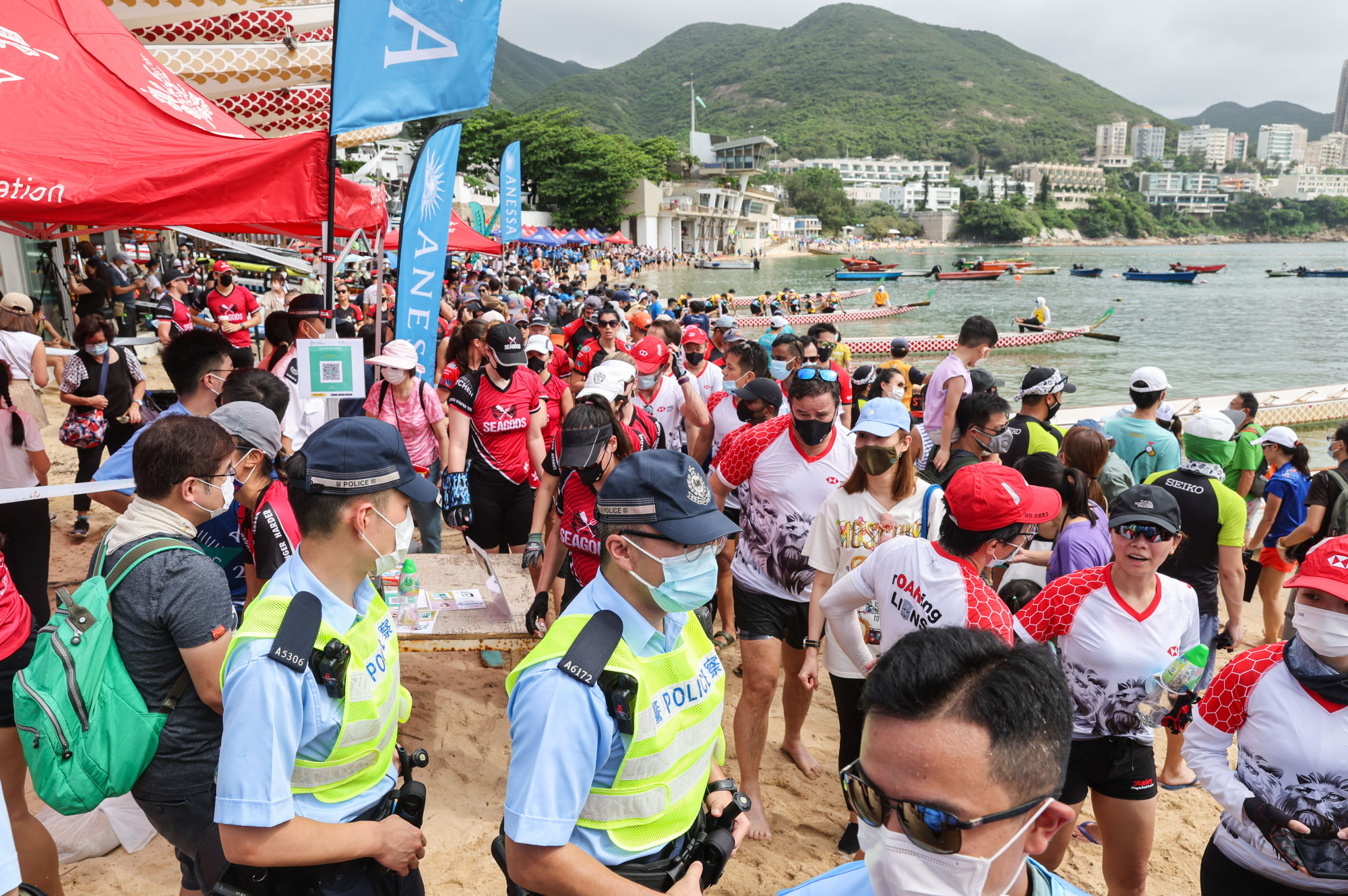 Return of the dragon: Hong Kong welcomes back drum beats and crowds for  Dragon Boat Festival, but race turnout still below pre-pandemic levels