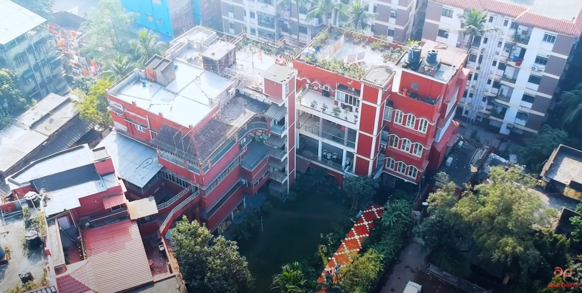 Sourav Ganguly’s previous home. Photo: YouTube