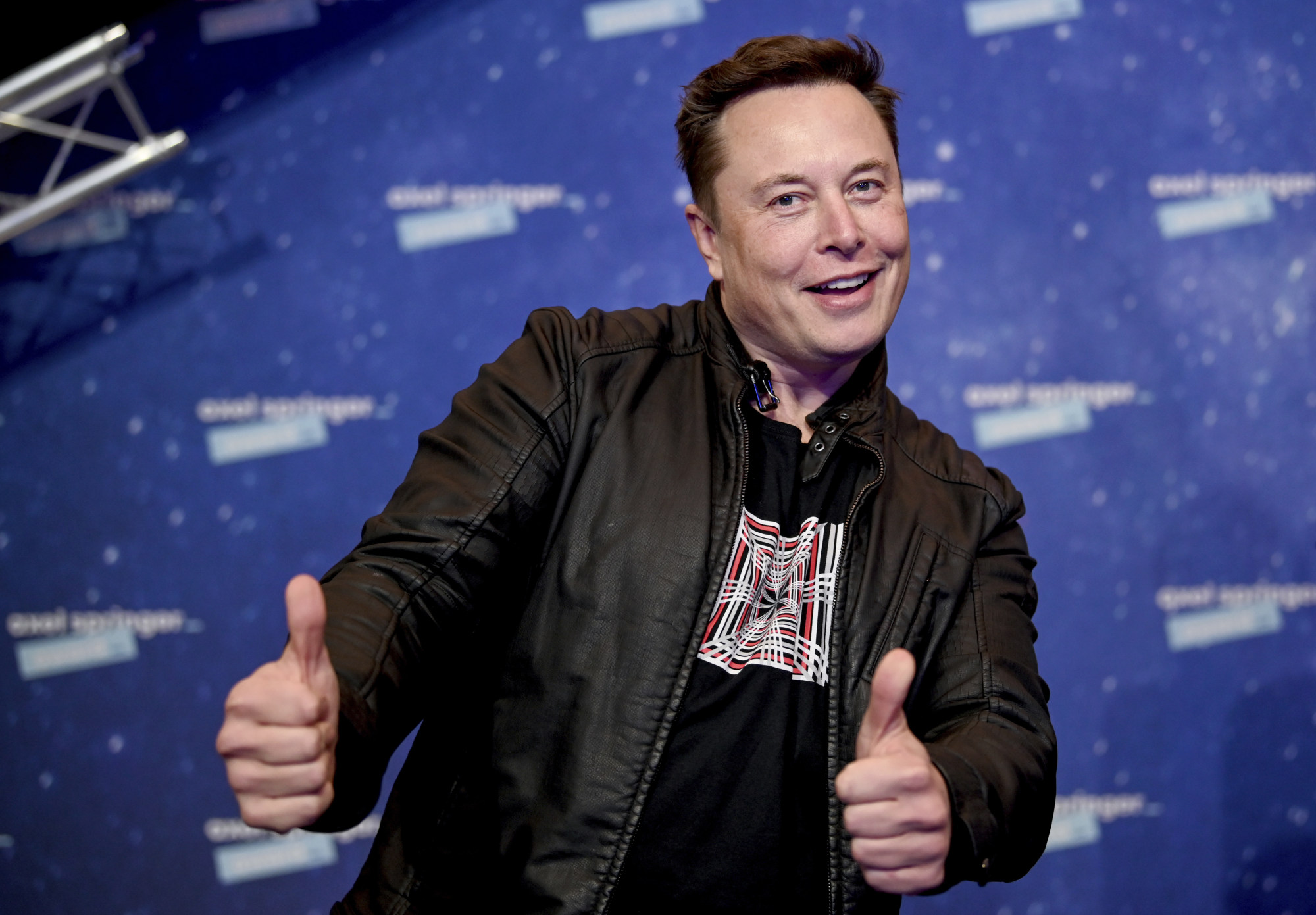 SpaceX owner and Tesla CEO Elon Musk arrives on the red carpet for the Axel Springer media award, in Berlin, Germany, in December 2020. Photo: AP Photo