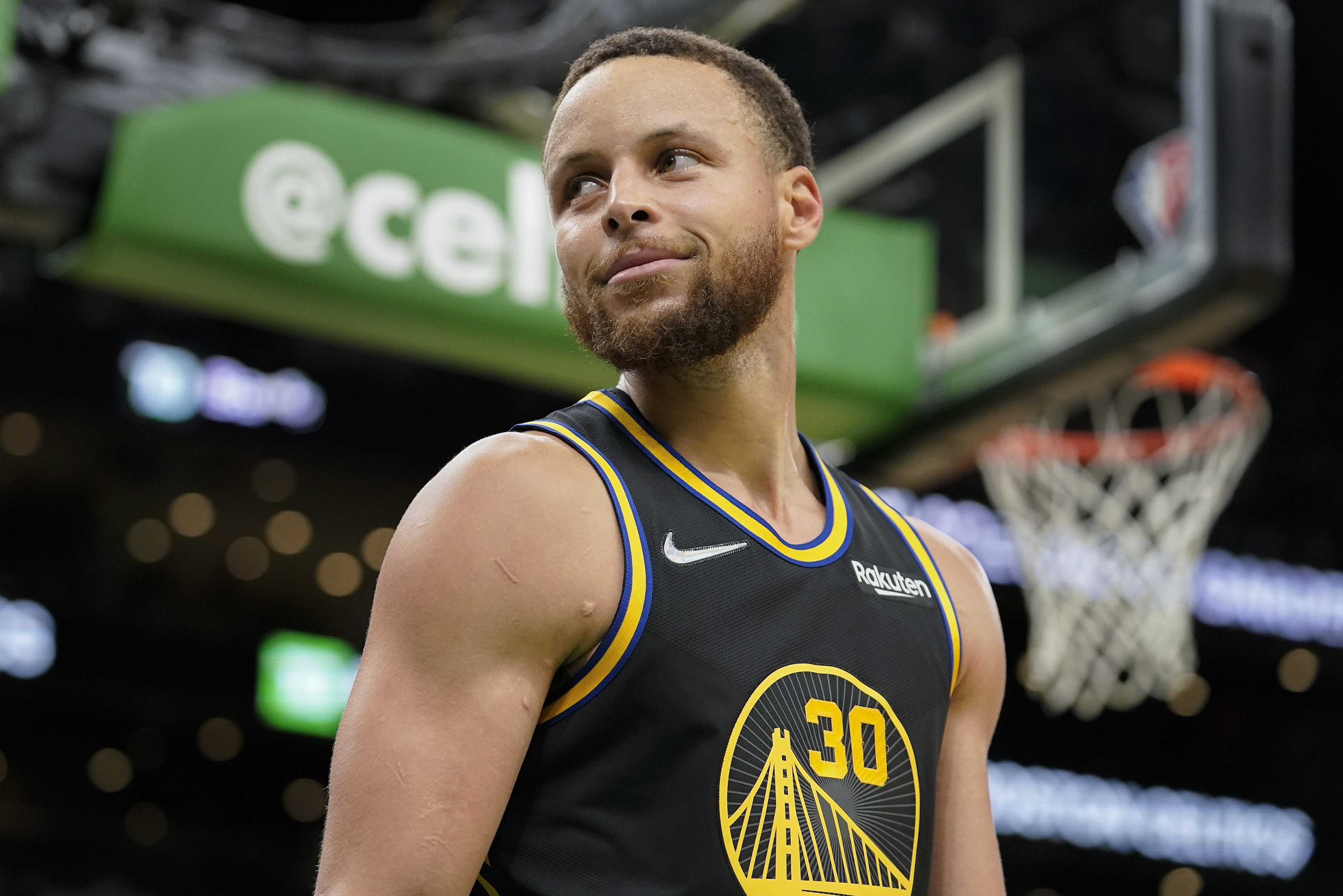 Golden State Warriors guard Stephen Curry reacts after his side beat the Boston Celtics in Game 4 of the NBA Finals. Photo: AP