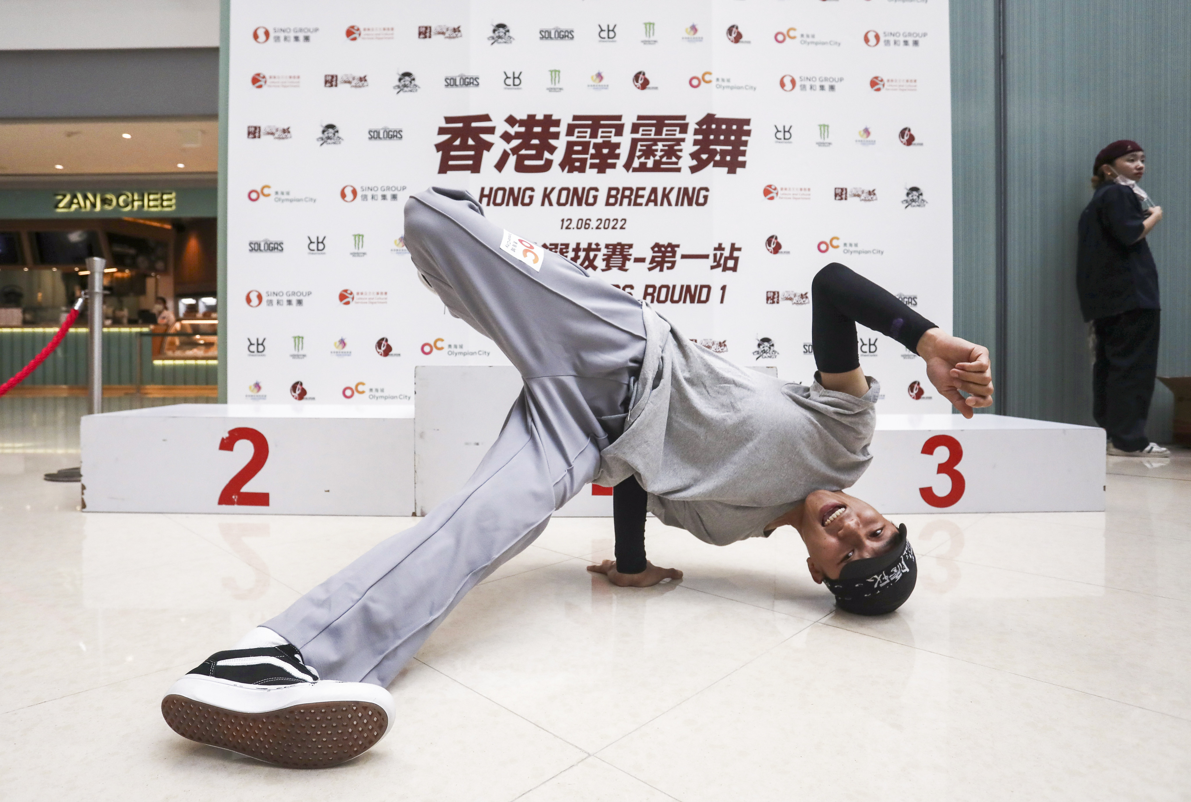 Hong Kong breakdancer Chan Ying-chun in action at Olympian City. Photo: Jonathan Wong