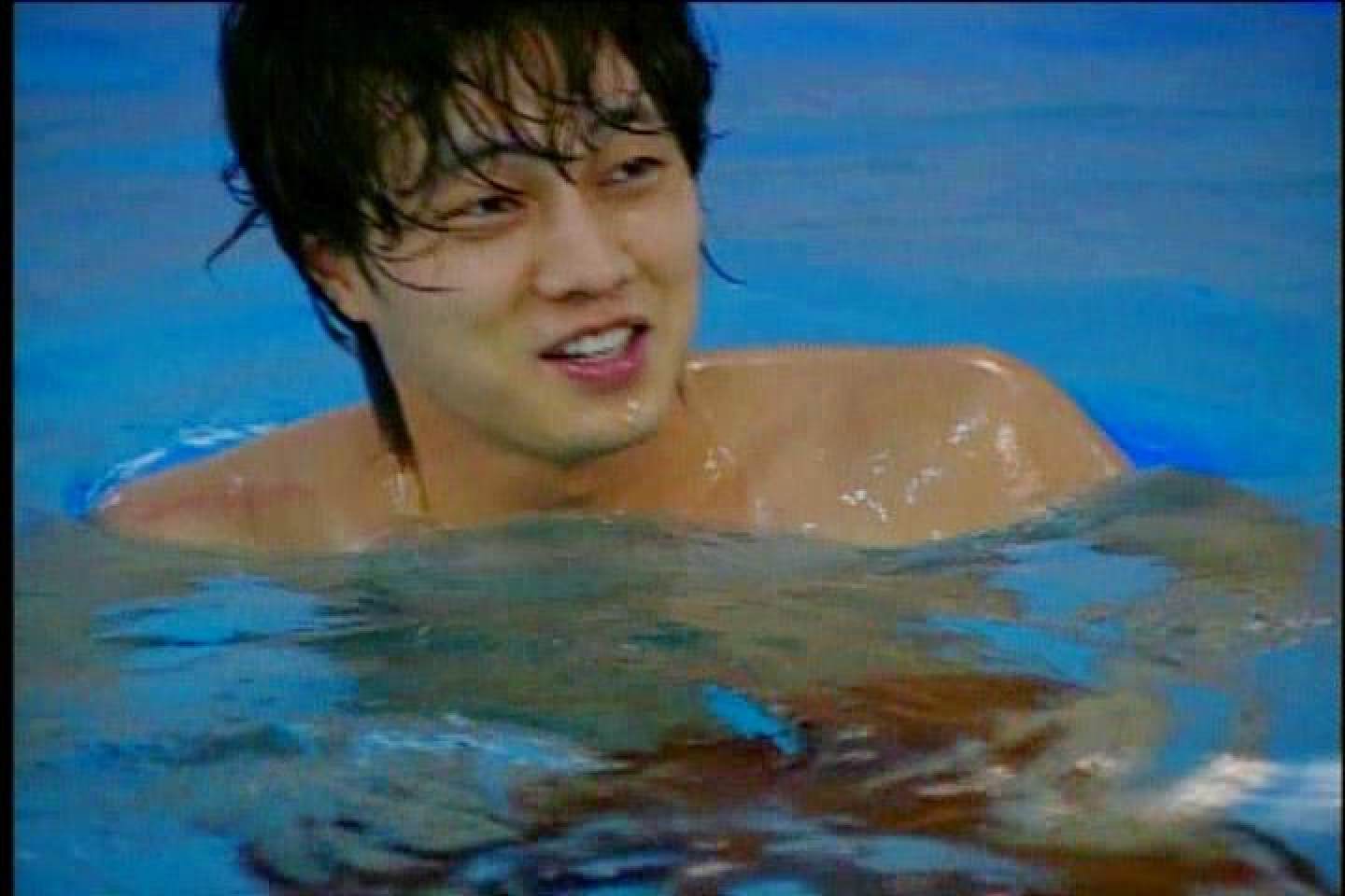 So Ji-sub was a professional swimmer for nine years. Photo: @SoJiSubWorld/Twitter