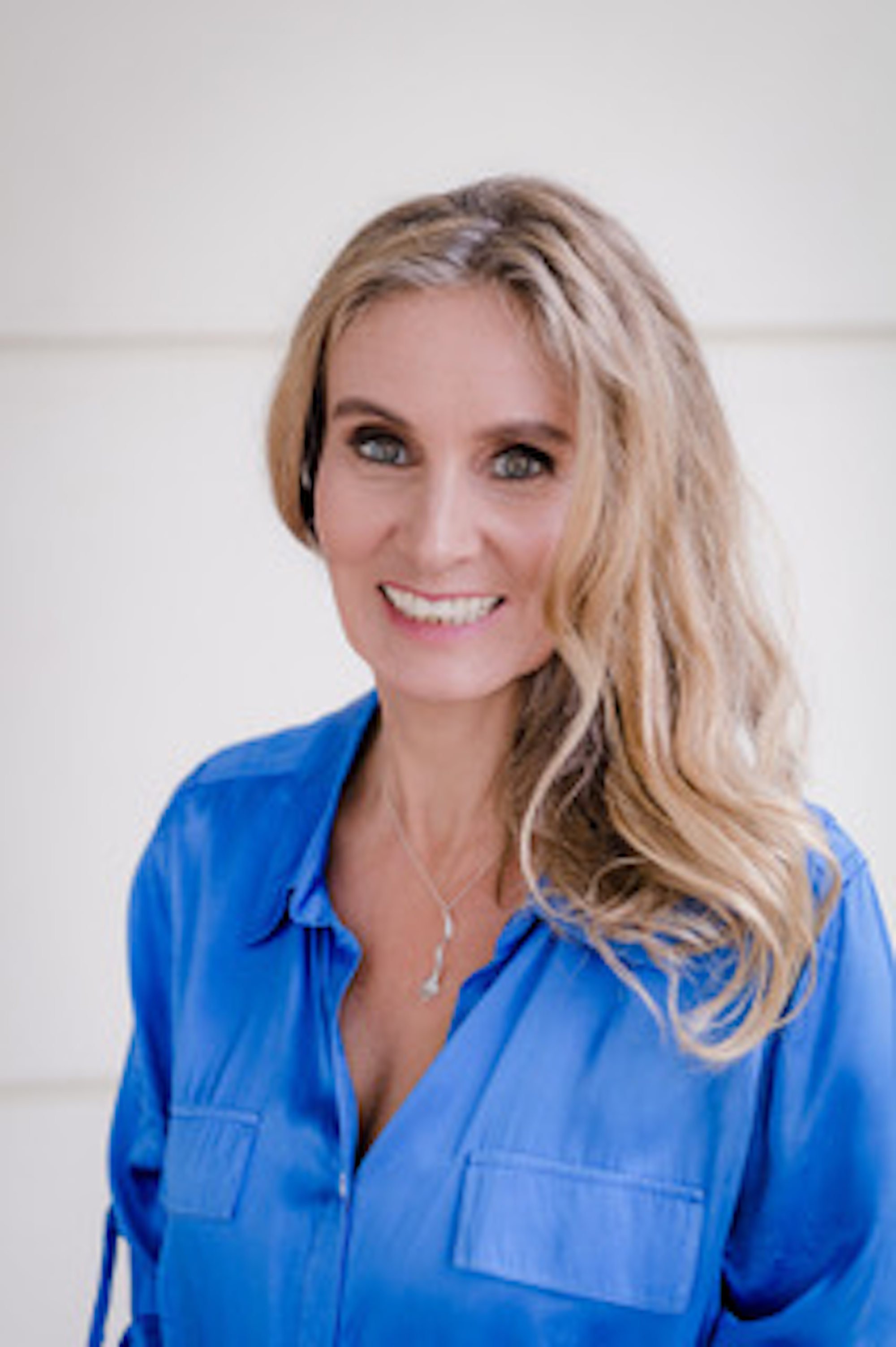 Sabine Schellerer is a Singapore-based pharmacist and naturopath.