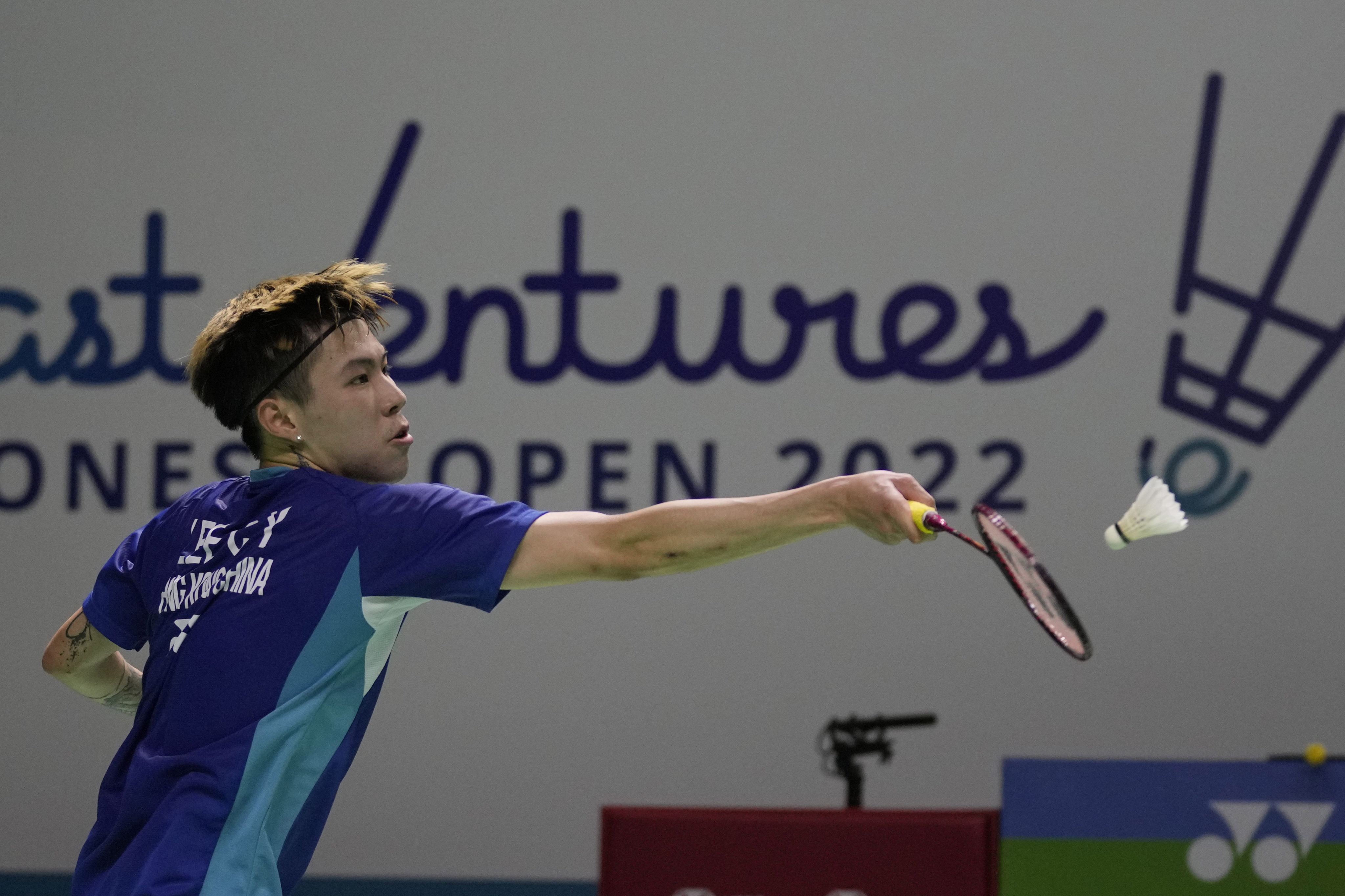 Lee Cheuk Yiu of Hong Kong competes against China’s Zhao Junpeng during their men’s singles quarter-final at the Indonesia Open. Photo: AP