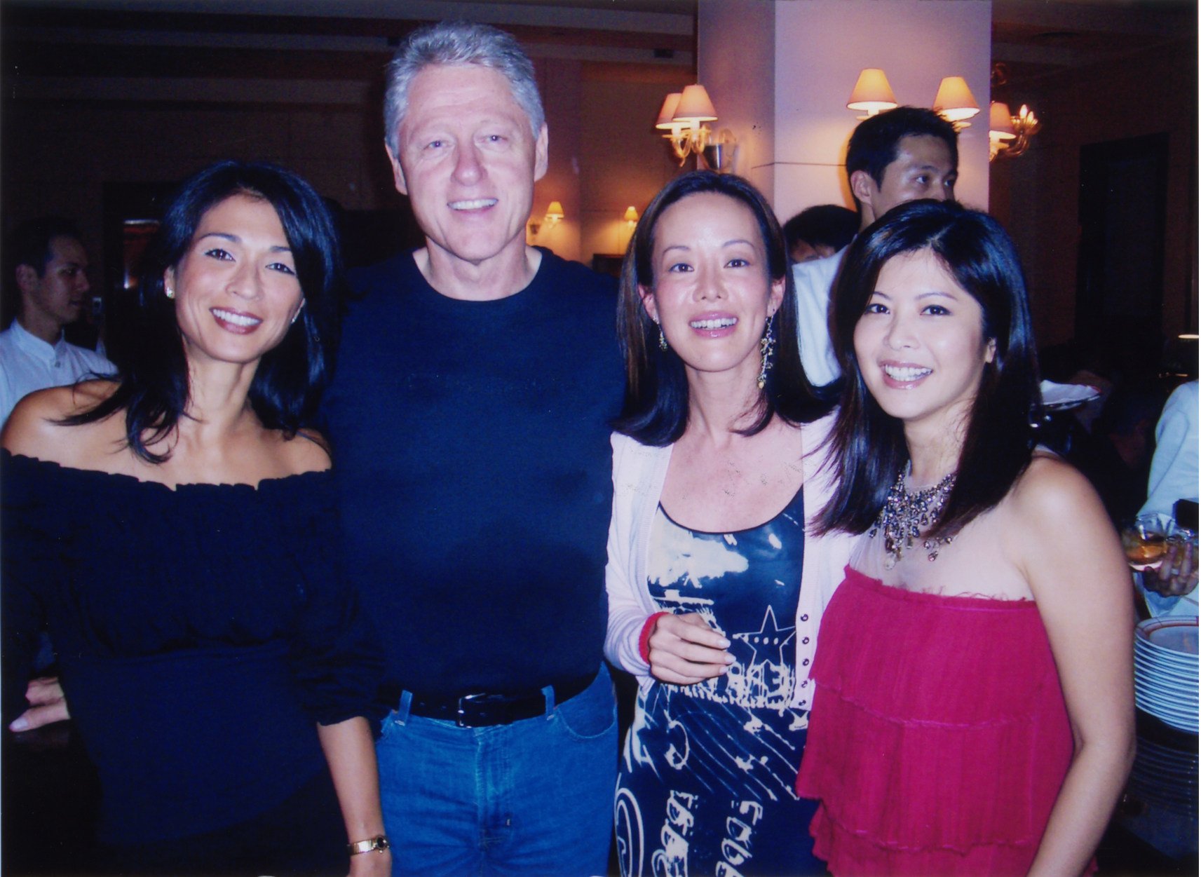 Bill Clinton with Chanel’s Claudia Shaw (left) and other guests at the opening of the Cipriani Italian restaurant in the Old Bank of China Building in Central, Hong Kong, in 2003. Photo: SCMP