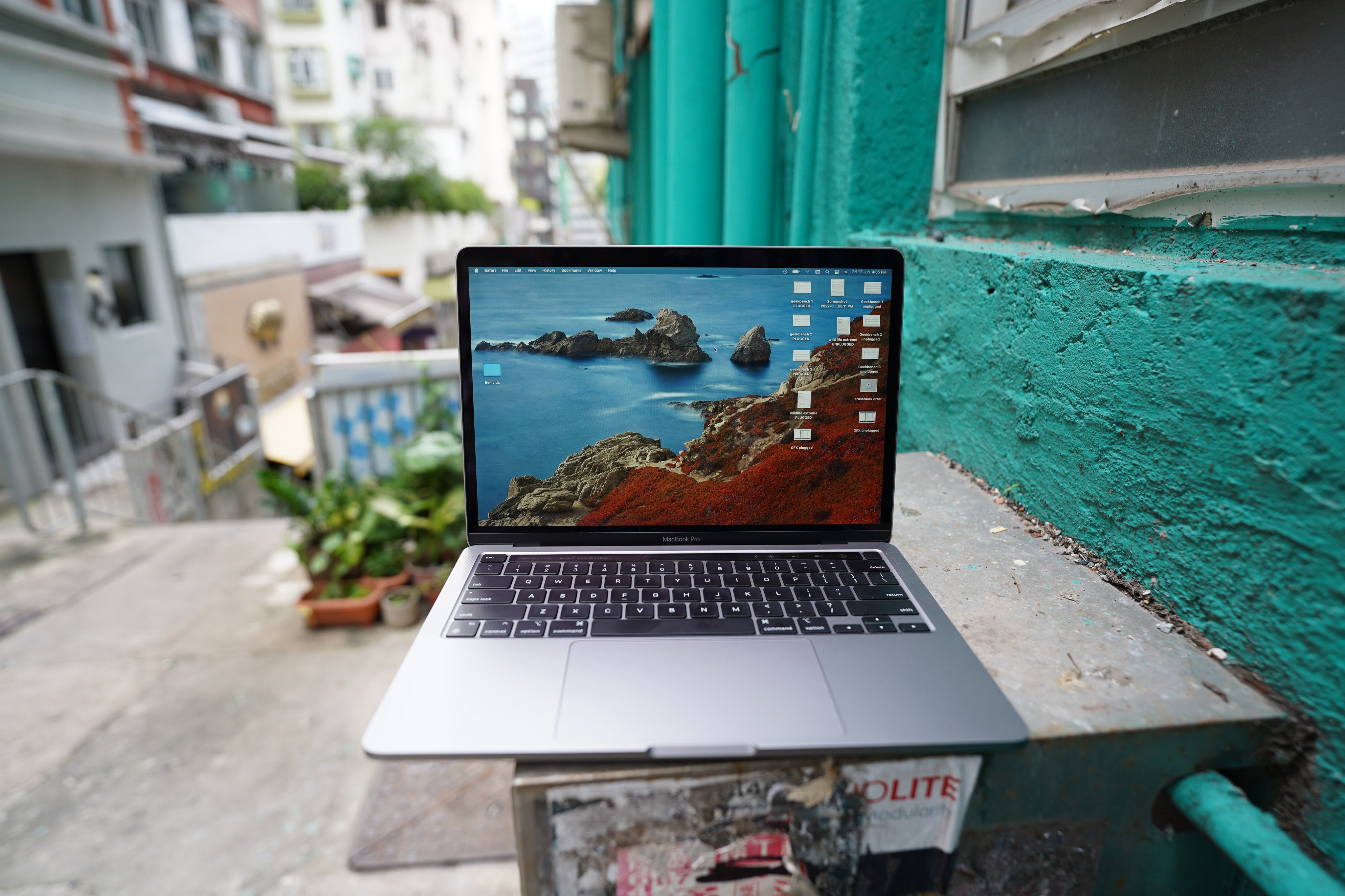 The 13-inch MacBook Pro M2 2022 offers excellent performance and battery life at an affordable price for entry- or mid-level creative professionals.
