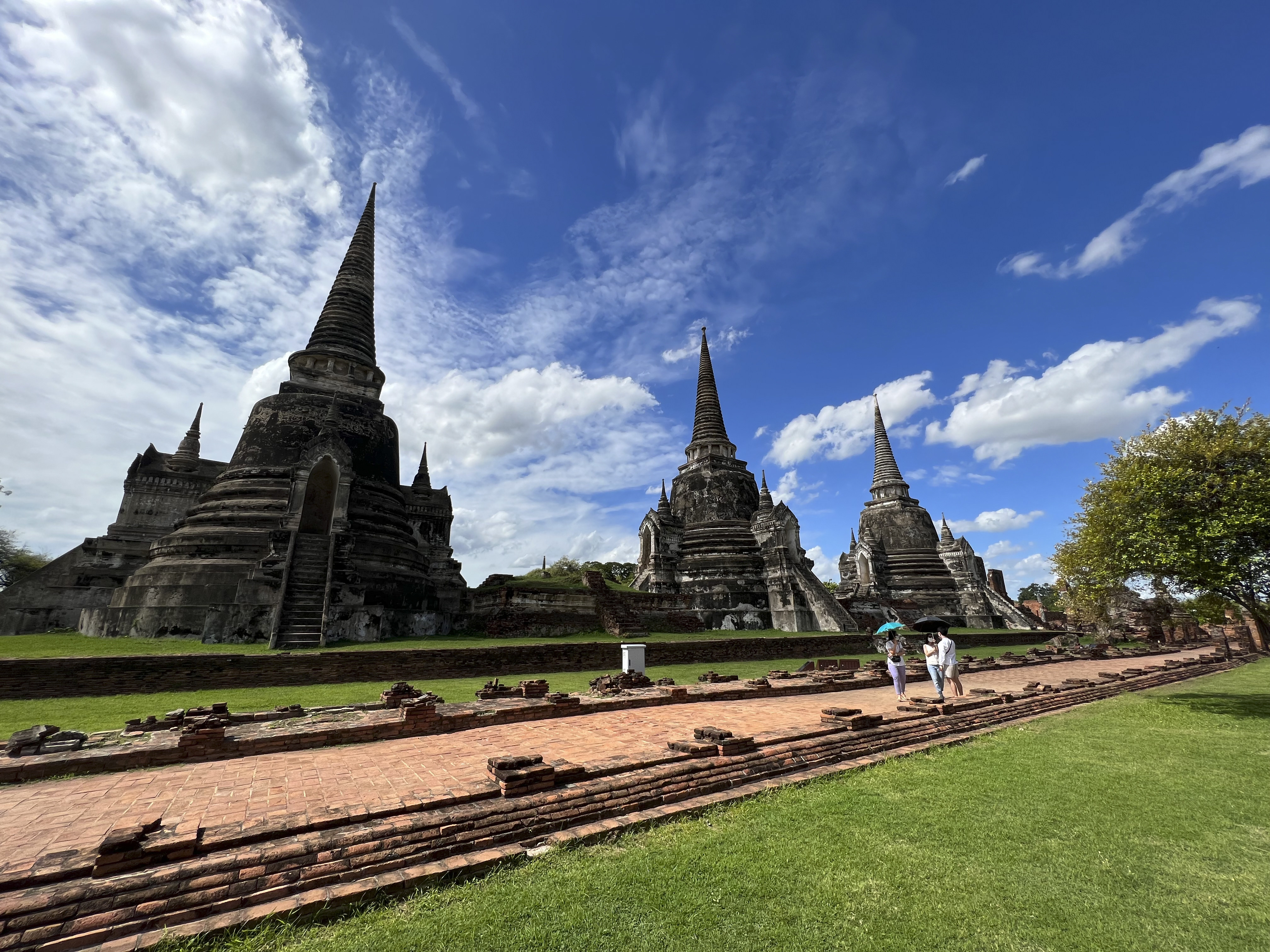 The three bell-shaped Buddhist stupas at Wat Phra Sri Sanpetch in Ayutthaya’s  old town, in Thailand, house the ashes of 15th-century kings. The temple is one of several on the itinerary of a luxury boat trip run by Anantara. Photo: Penny Watson