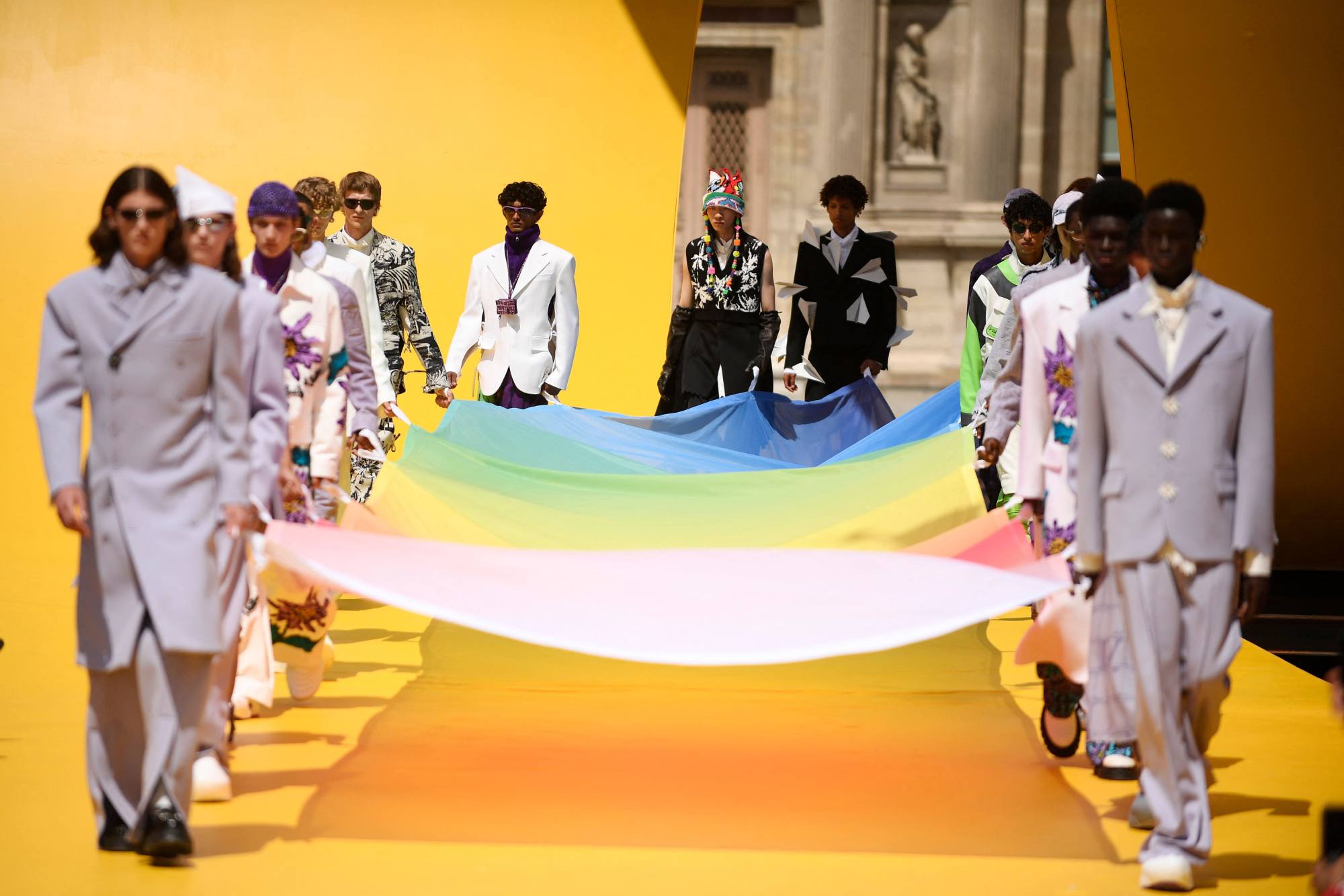 All the Looks from Virgil Abloh's First Louis Vuitton Show