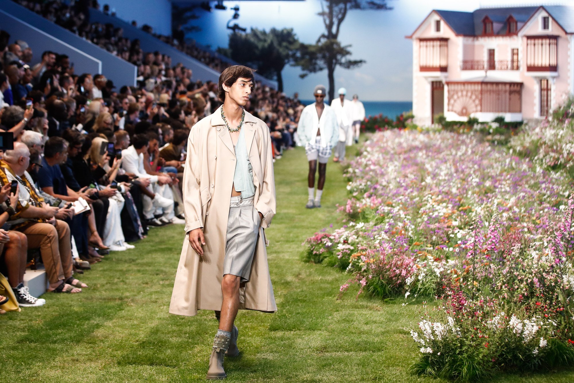 Kim Jones Outfits Paris Saint-Germain With Timeless Dior Men's Designs