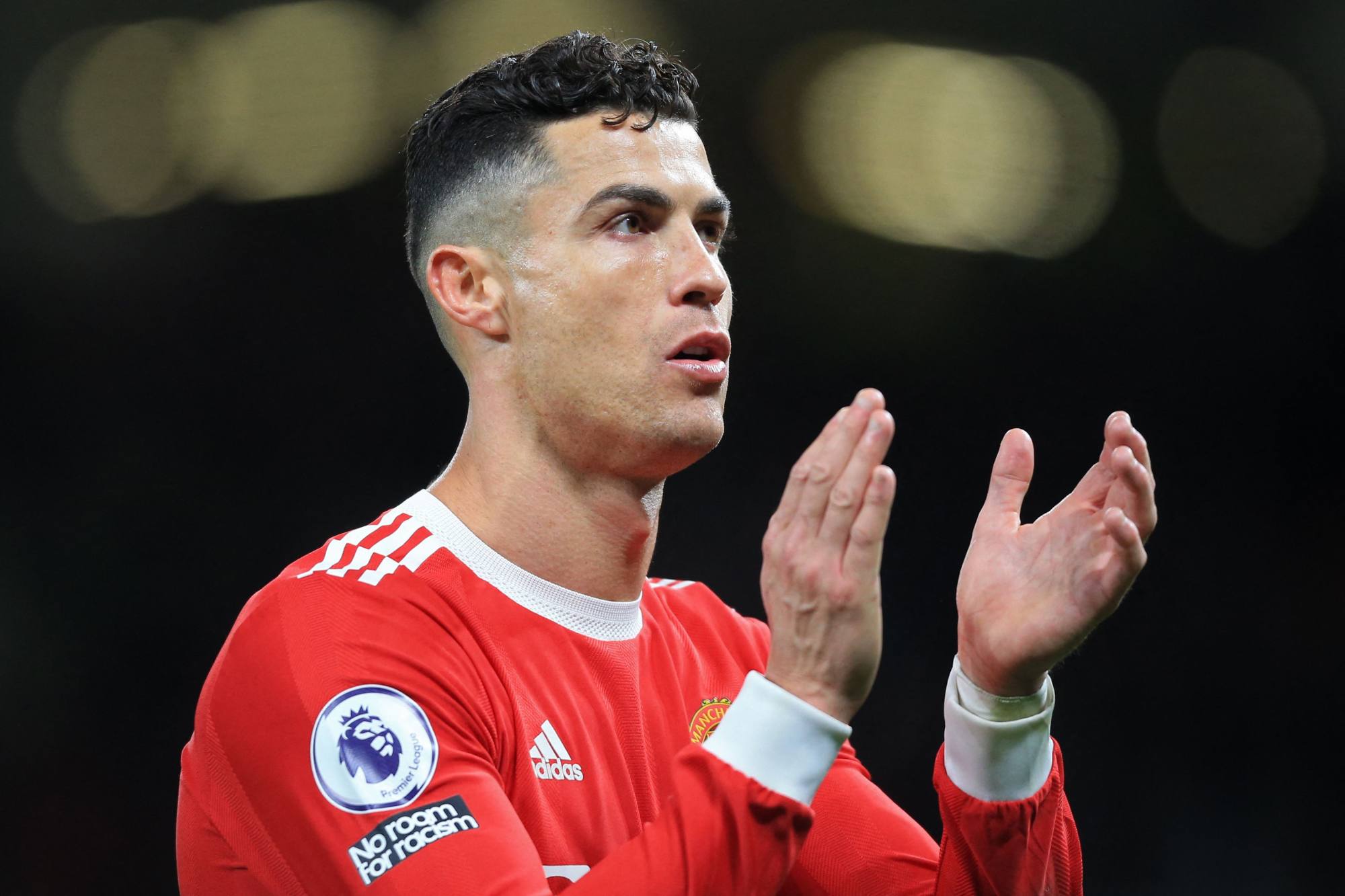 Ronaldo back but troubles persist for tepid United