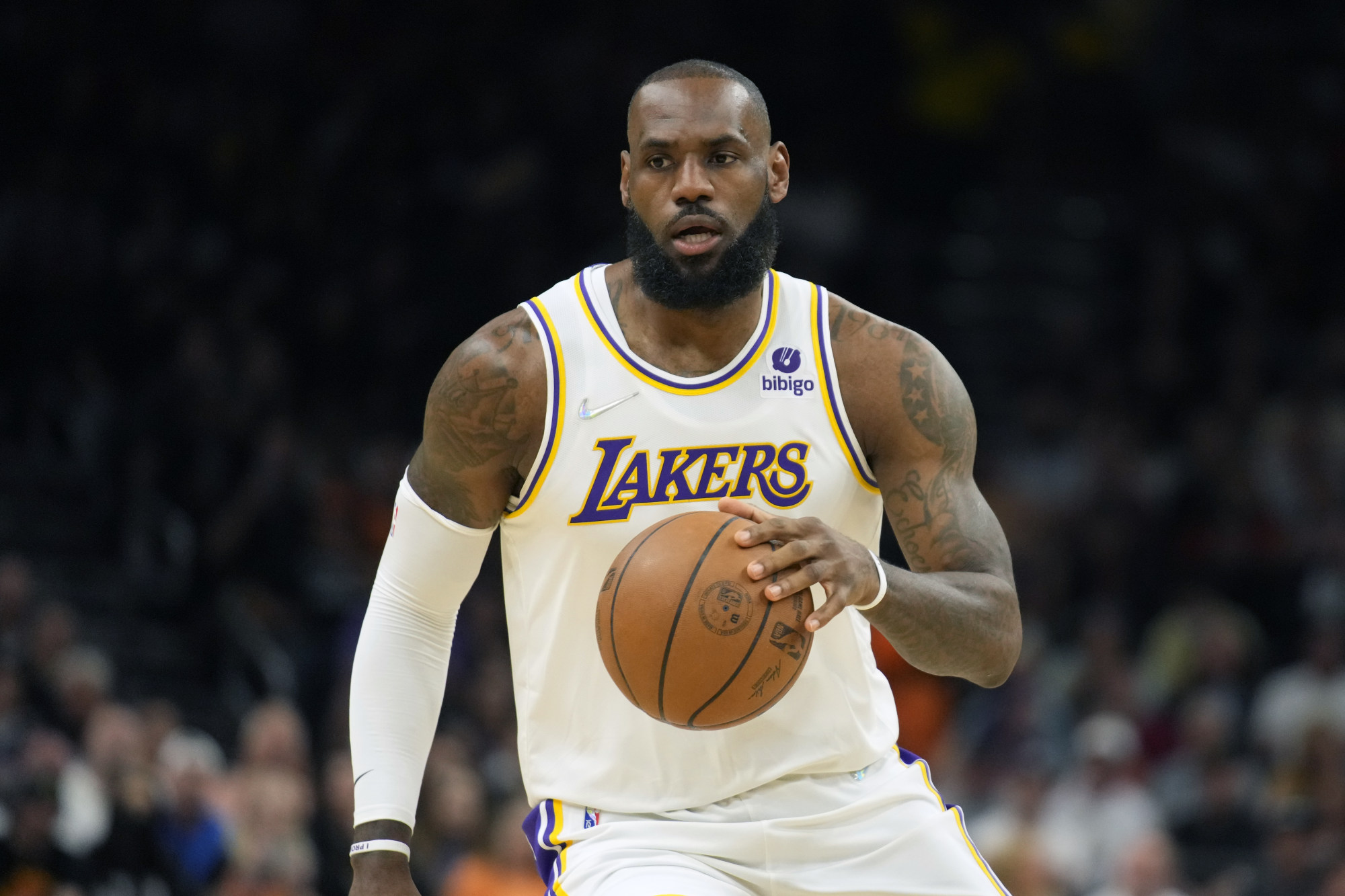 How has LeBron James' weight changed since his NBA debut? Looking at his  initial listed weight and how the official figure still remains disputed