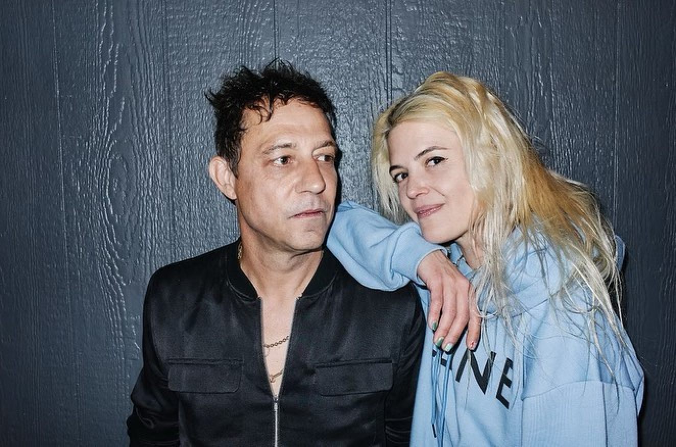 Is Damian Lewis dating Alison Mosshart? A year after the death of his ...