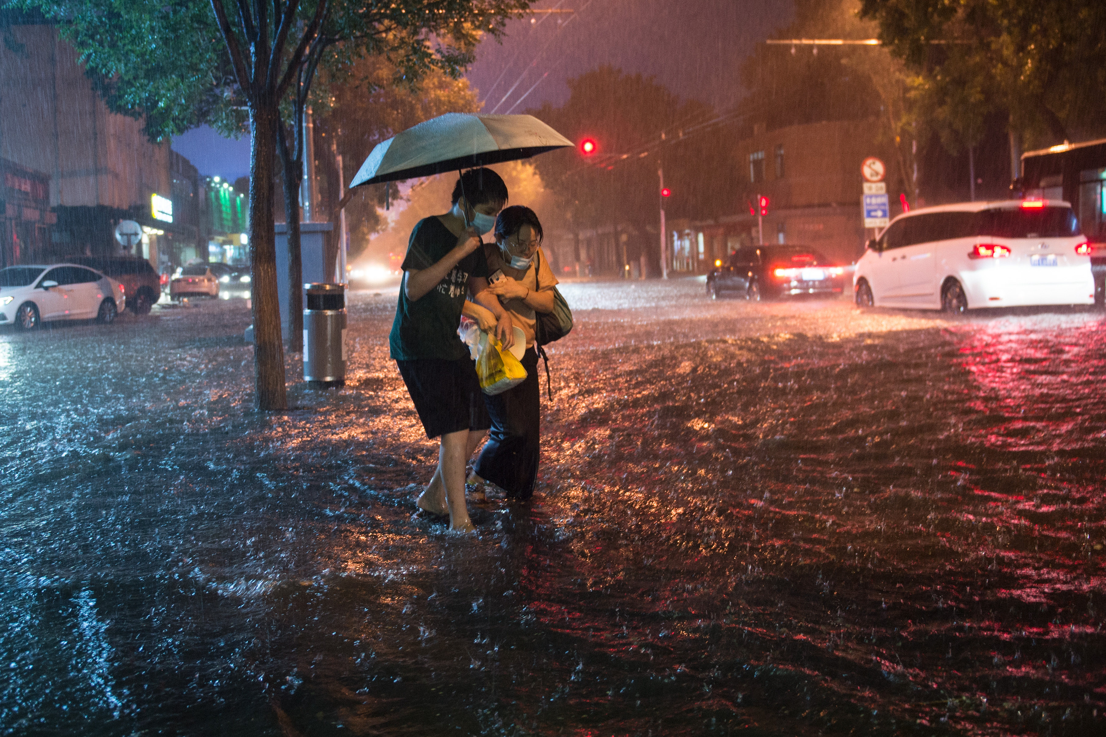 BEIJING, CHINA - AUGUST 09: (CHINA MAINLAND OUT)A heavy rain attacks Beijing on 09th August, 2020,in Beijing China(Photo by TPG/Getty Images)