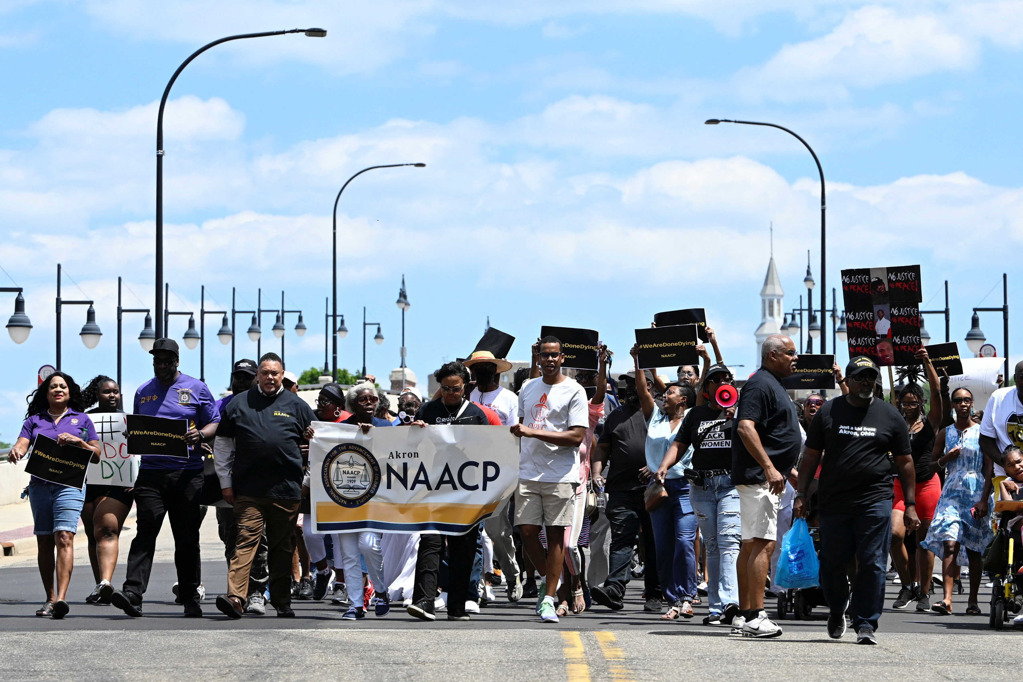 Demonstrators protest against the police shooting death of Jayland Walker in Akron, Ohio, on July 3. Photo: Reuters