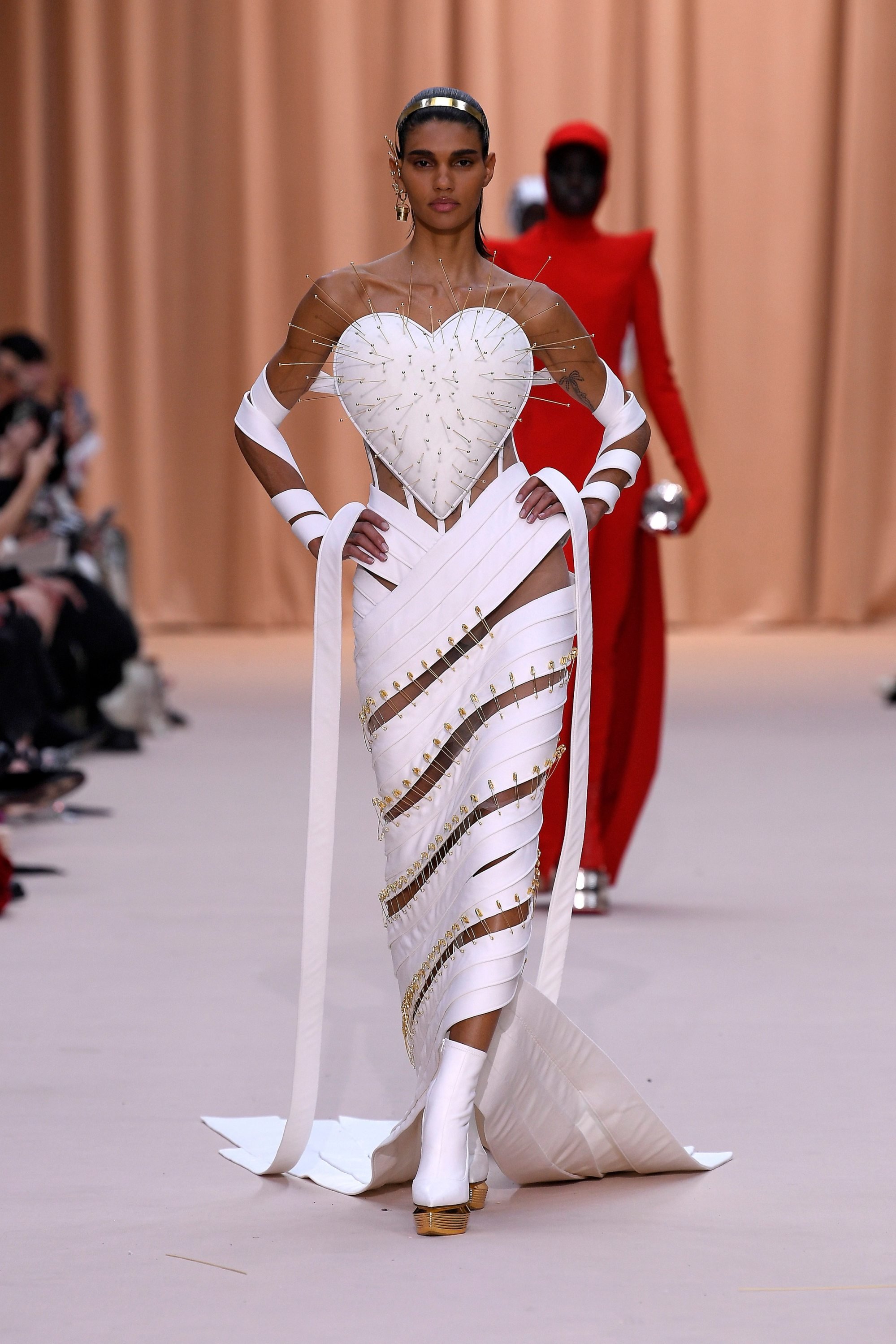 5 Things To Know About Olivier Rousteing's AW22 Haute Couture Show For Jean  Paul Gaultier