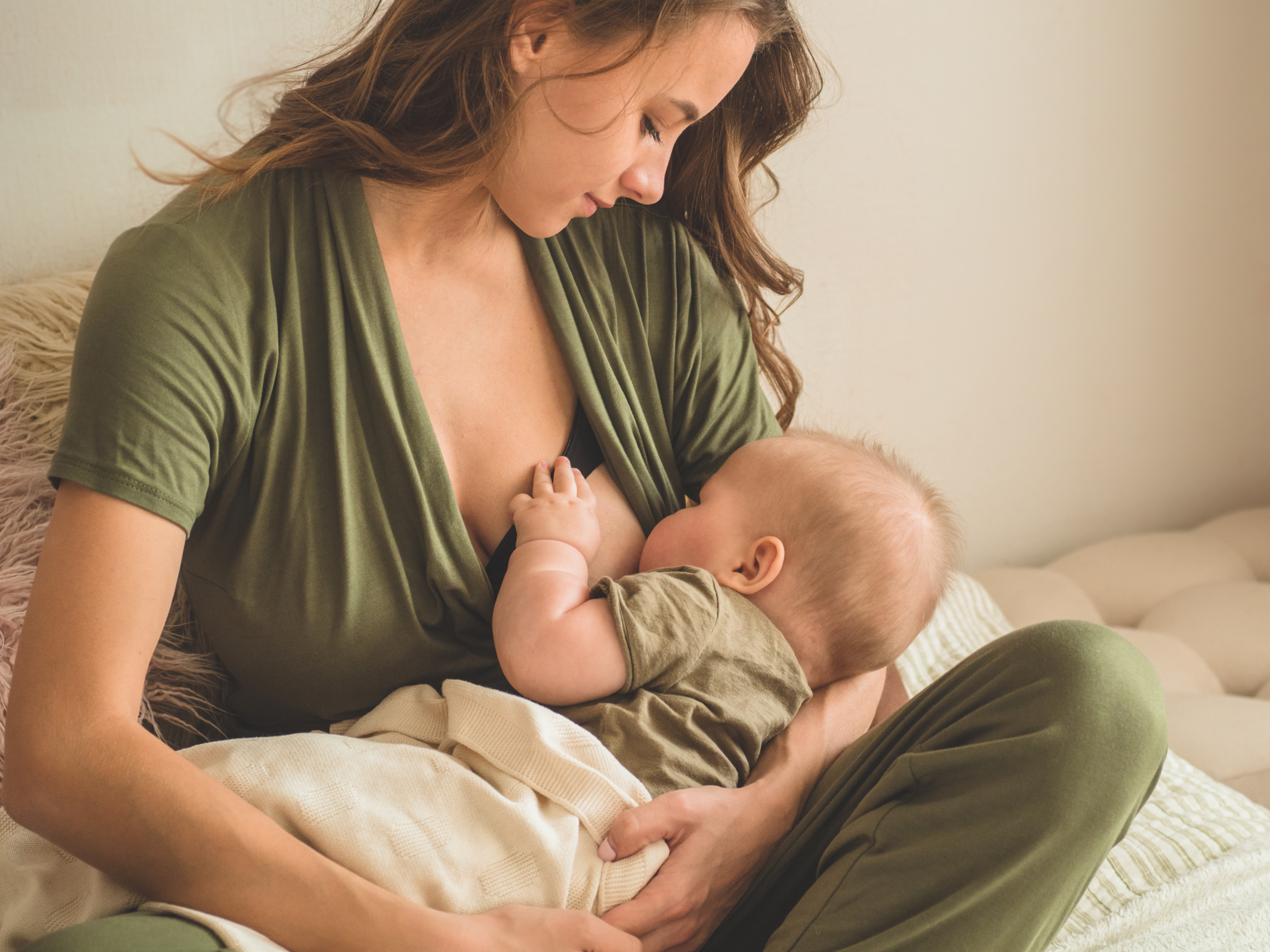 The New AAP Breastfeeding Recommendations 2022 - Motherly