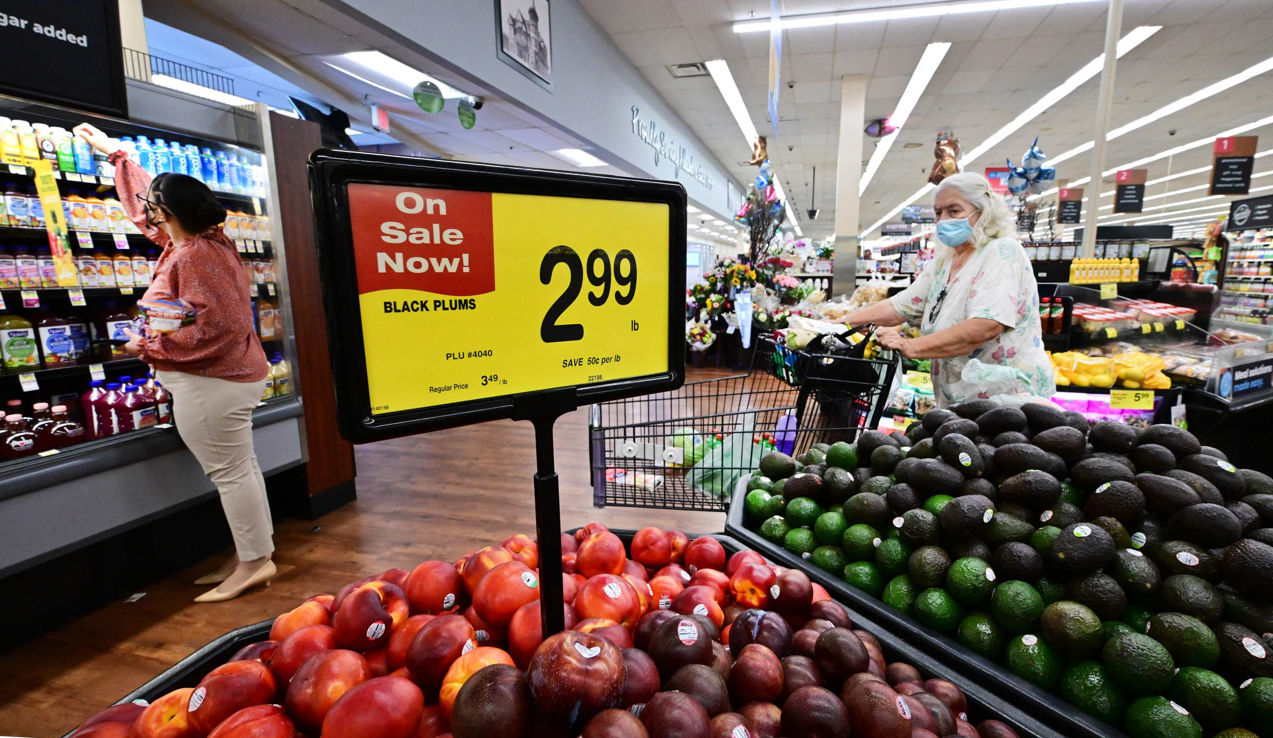 People shop at a supermarket in Alhambra, California, on July 13. US consumer price inflation surged 9.1 per cent over the 12 months to June, the fastest increase since November 1981. Photo: AFP