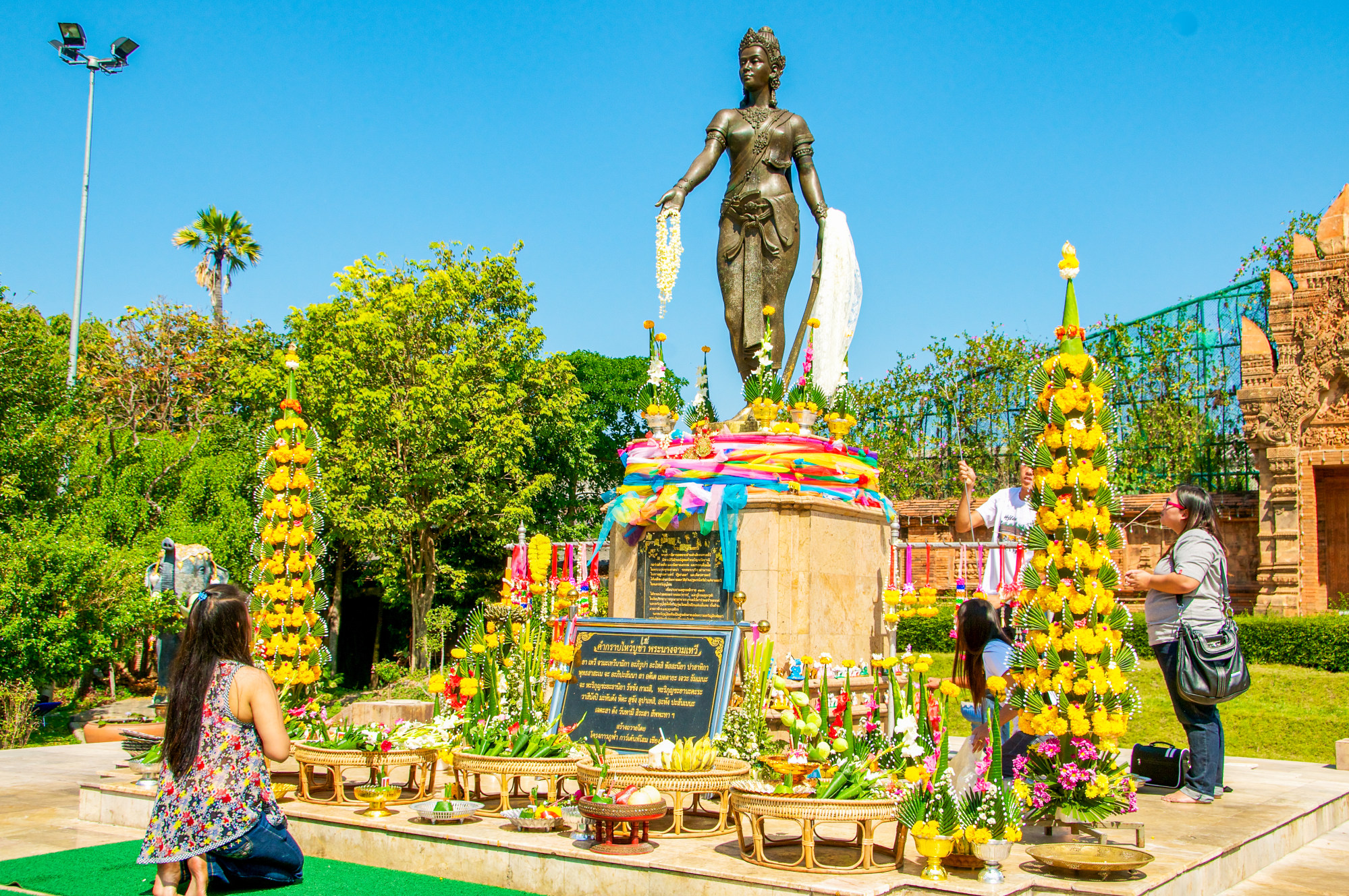 The shrine to Queen Chamadevi in Lamphun. Photo: Ron Emmons