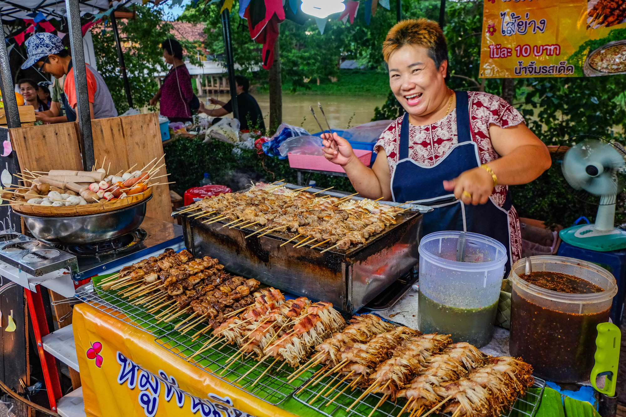 A street food vendor in Lamphun. Photo: Ron Emmons