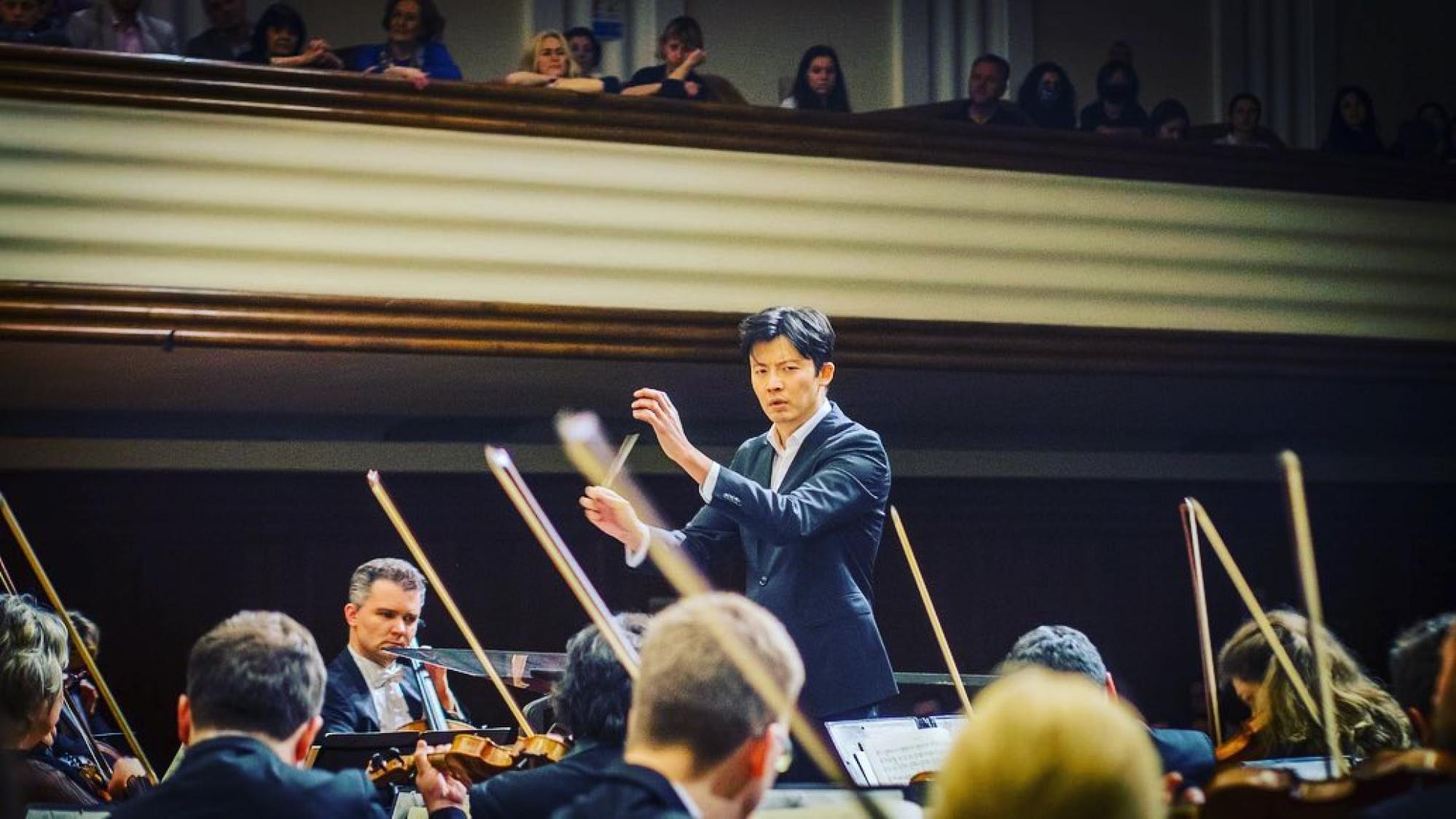 Cheng est directeur artistique de l'Orchestre Klangkraft de Duisburg, en Allemagne.  Photo : Avec l'aimable autorisation d'Henry Cheng