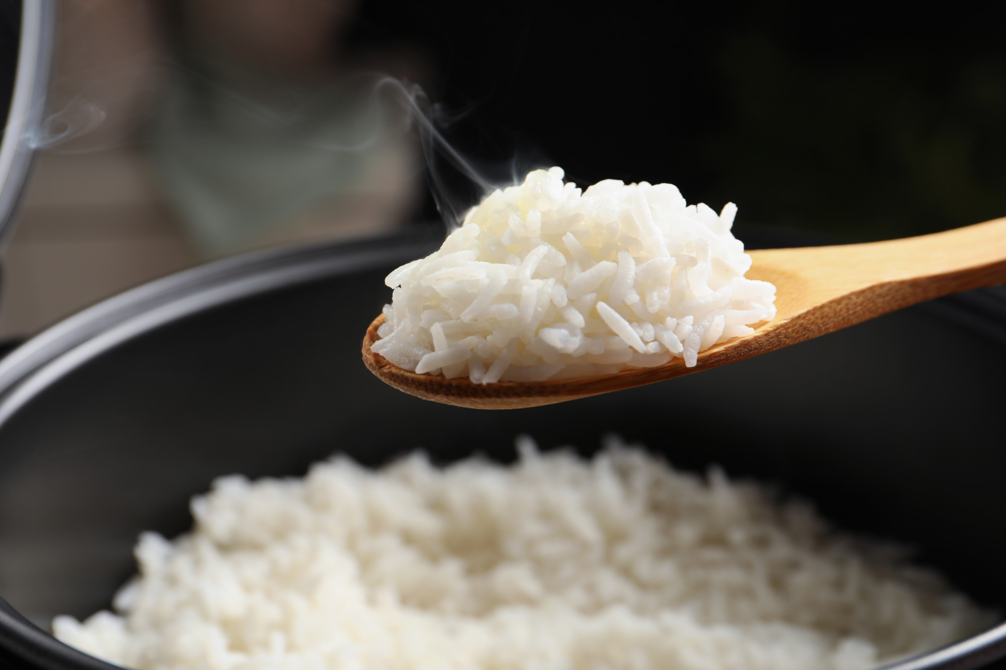 Families in Hong Kong and Southeast Asia sent or carried leftover rice to their relatives in China to stop them starving to death. Photo: Shutterstock