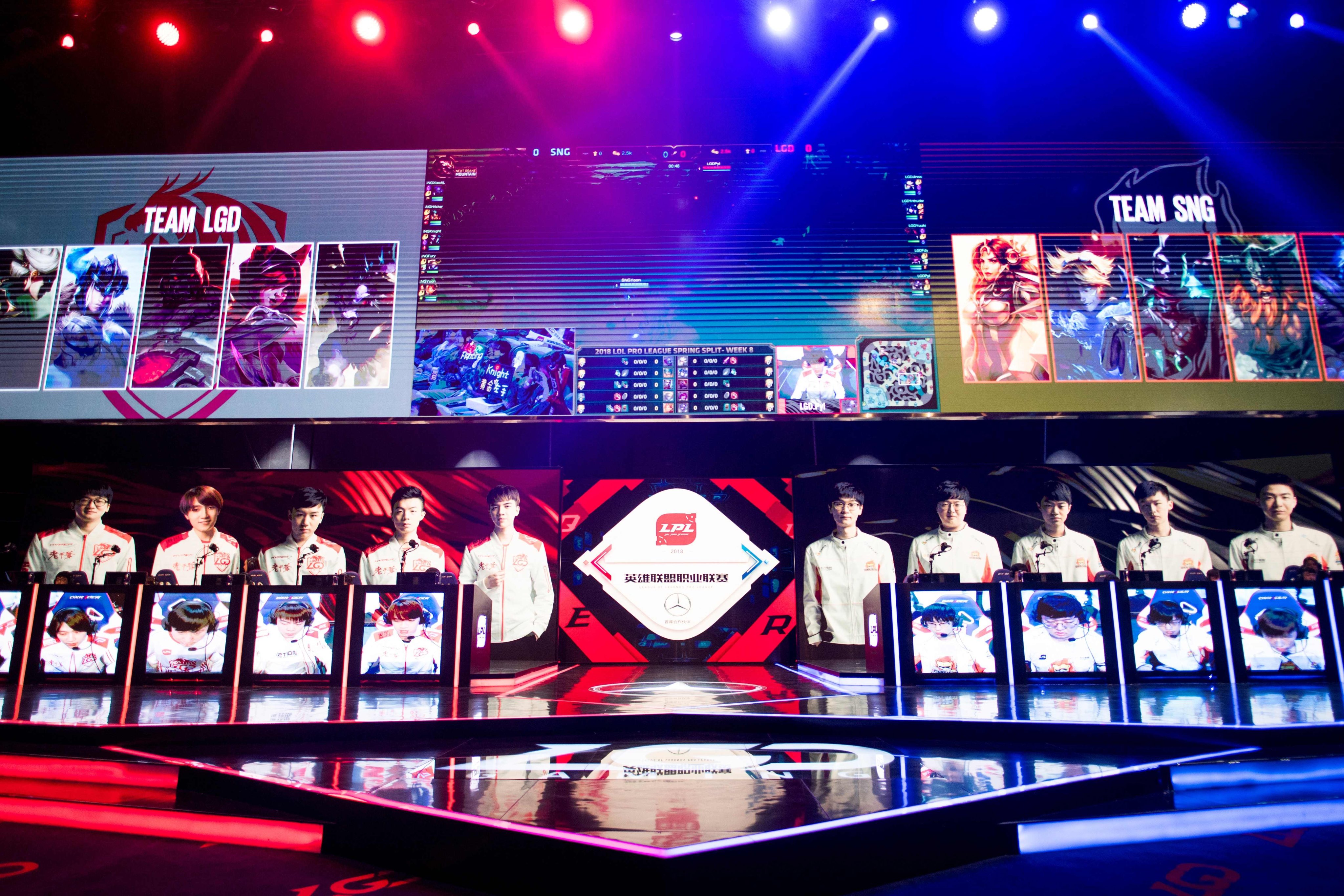 Strict Covid-19 control measures in China have made it a challenge for esports tournament organisers to hold live events where fans can cheer their favourite teams. Photo: Agence France-Presse